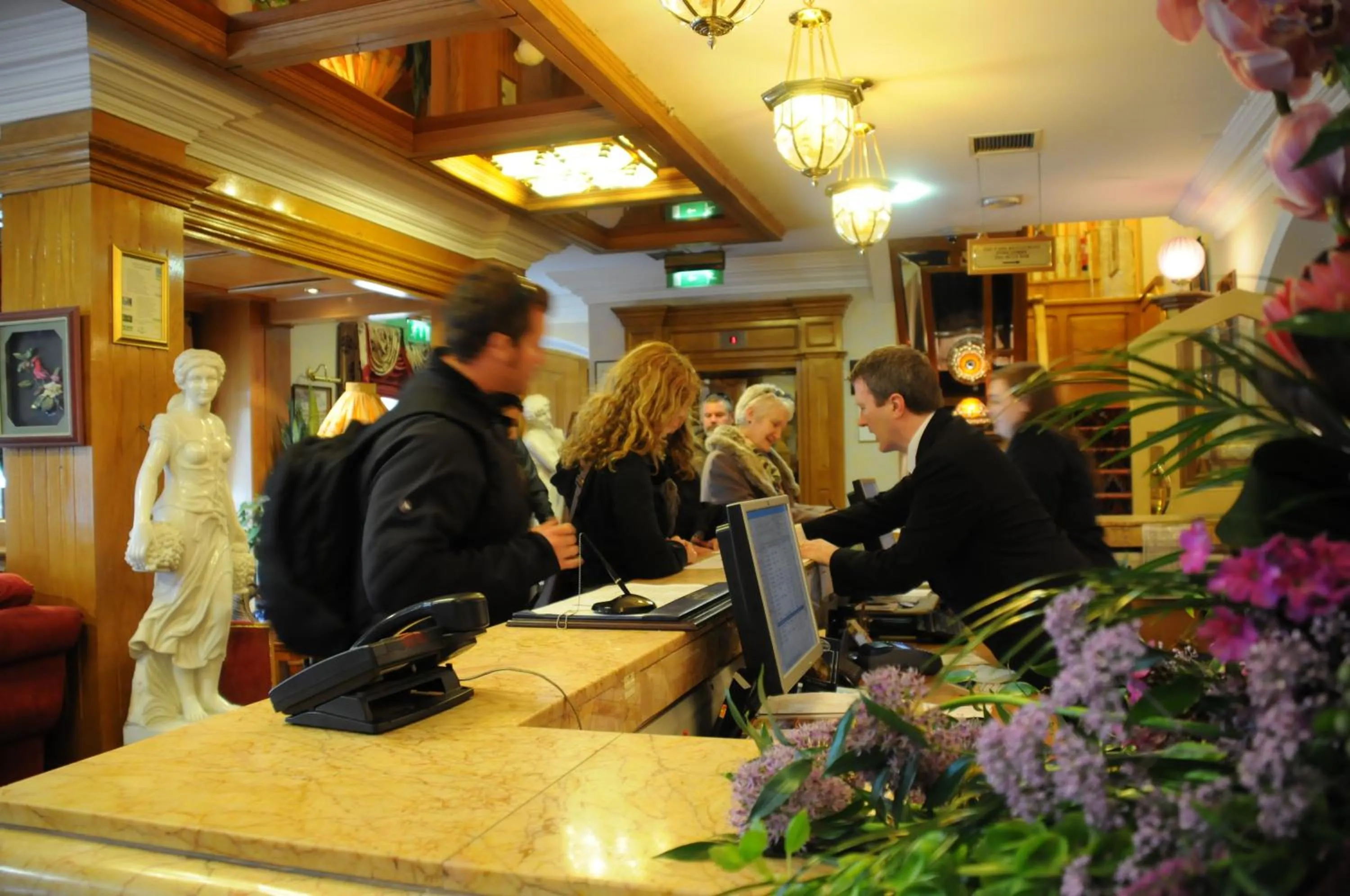 Lobby or reception in Park House Hotel