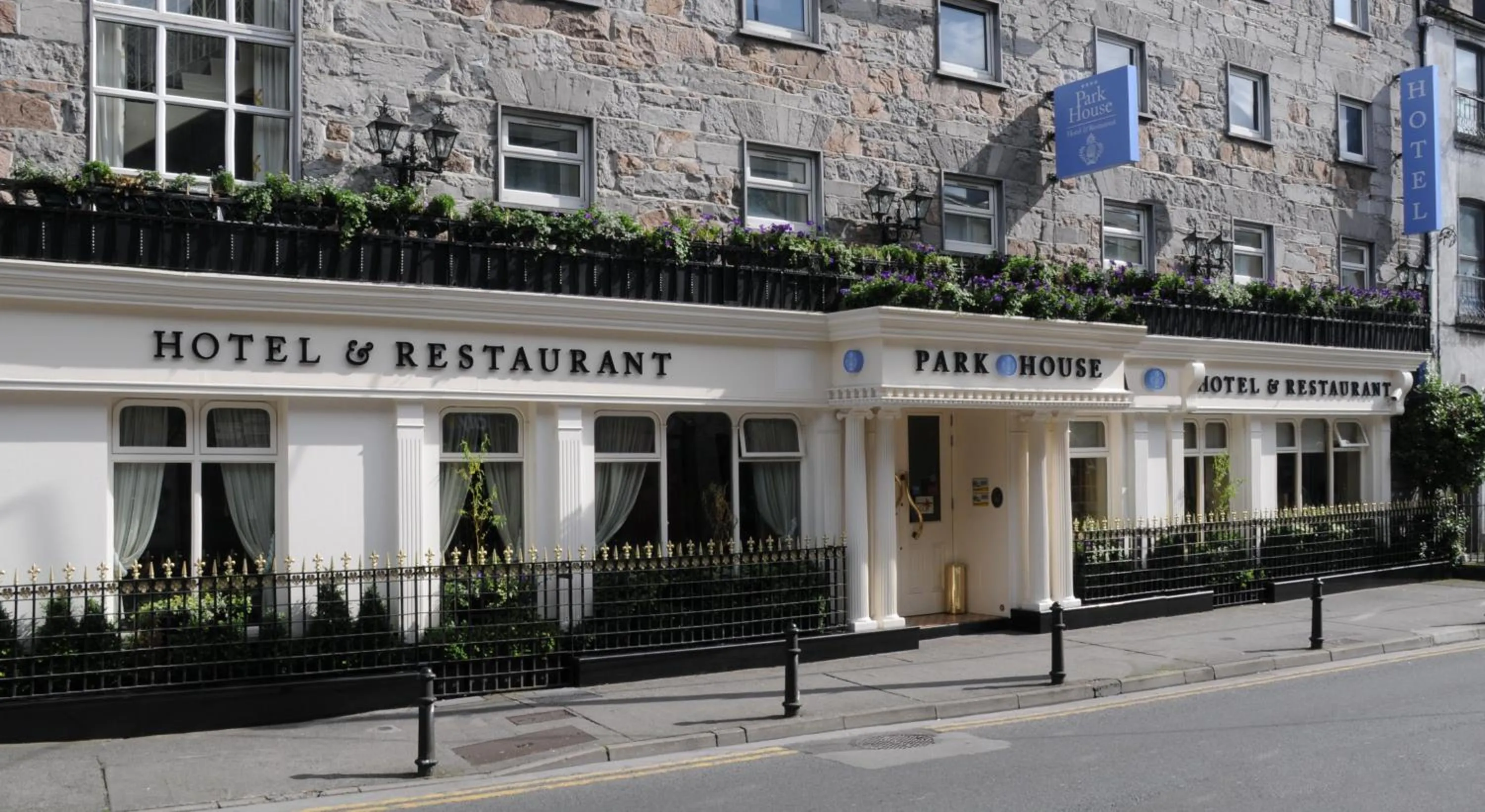 Property building in Park House Hotel