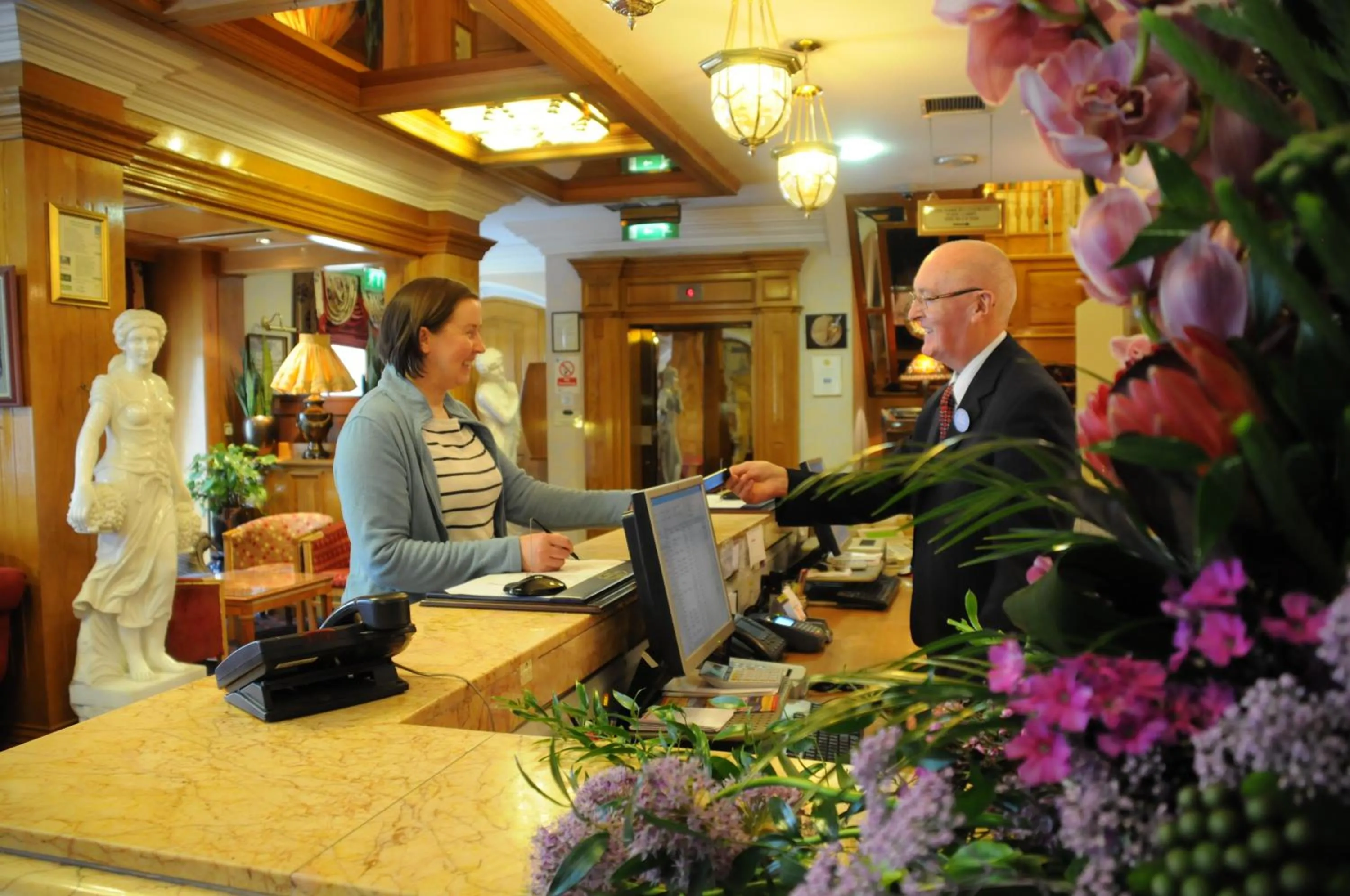 Lobby or reception in Park House Hotel