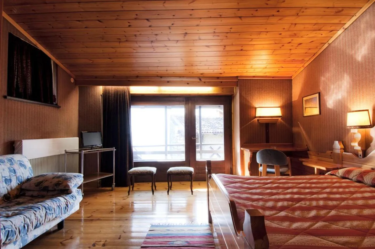 Day in Villaggio Hotel Aquila