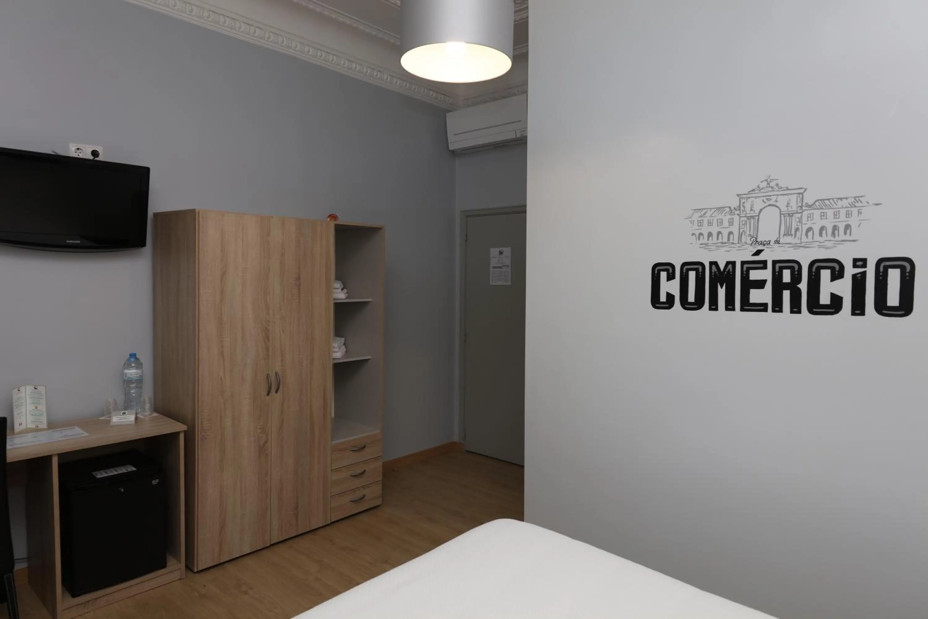 Photo of the whole room, Bed in O Elétrico Guesthouse