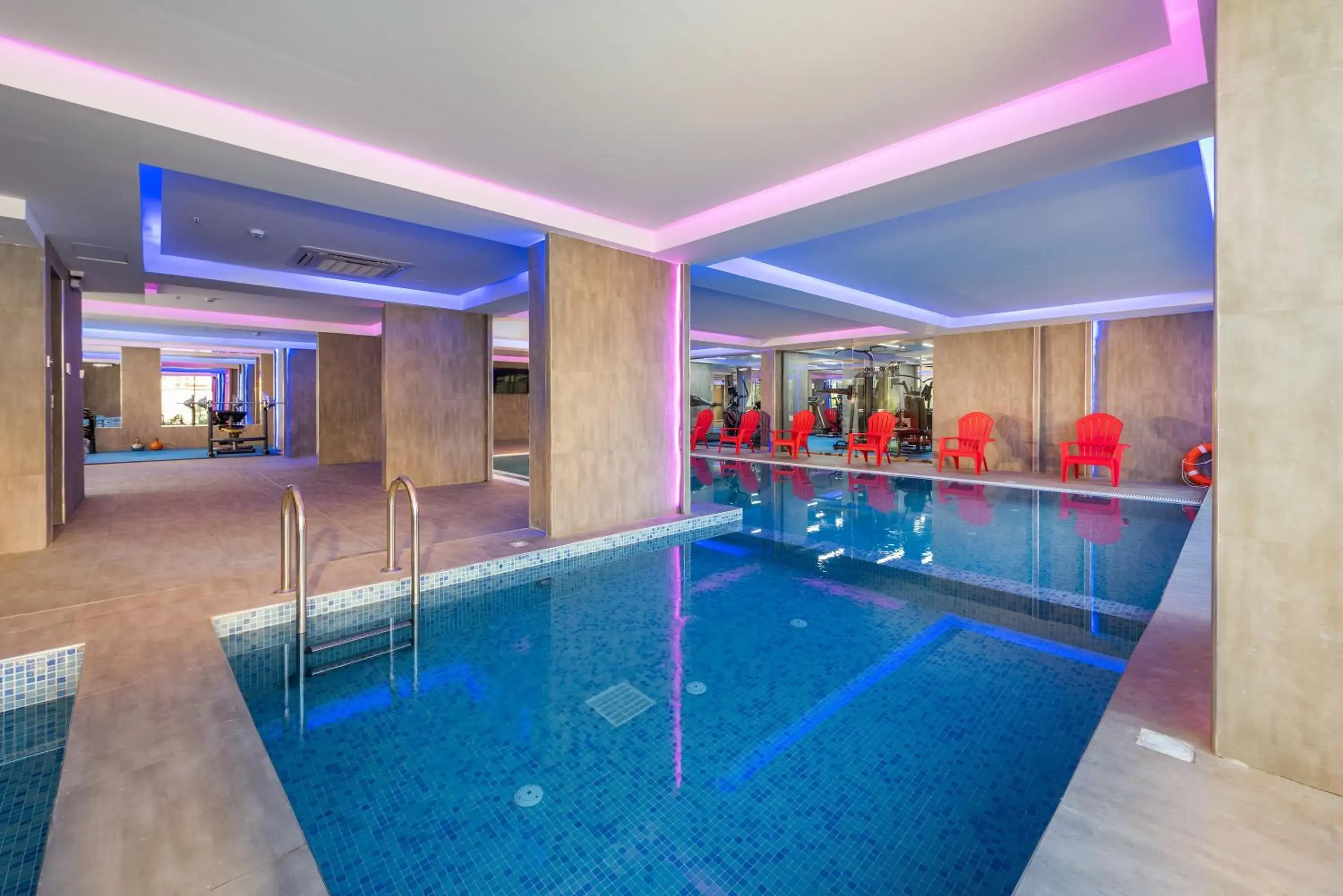 Swimming pool in Blue inn Boutique Swimming pool in Blue inn Boutique