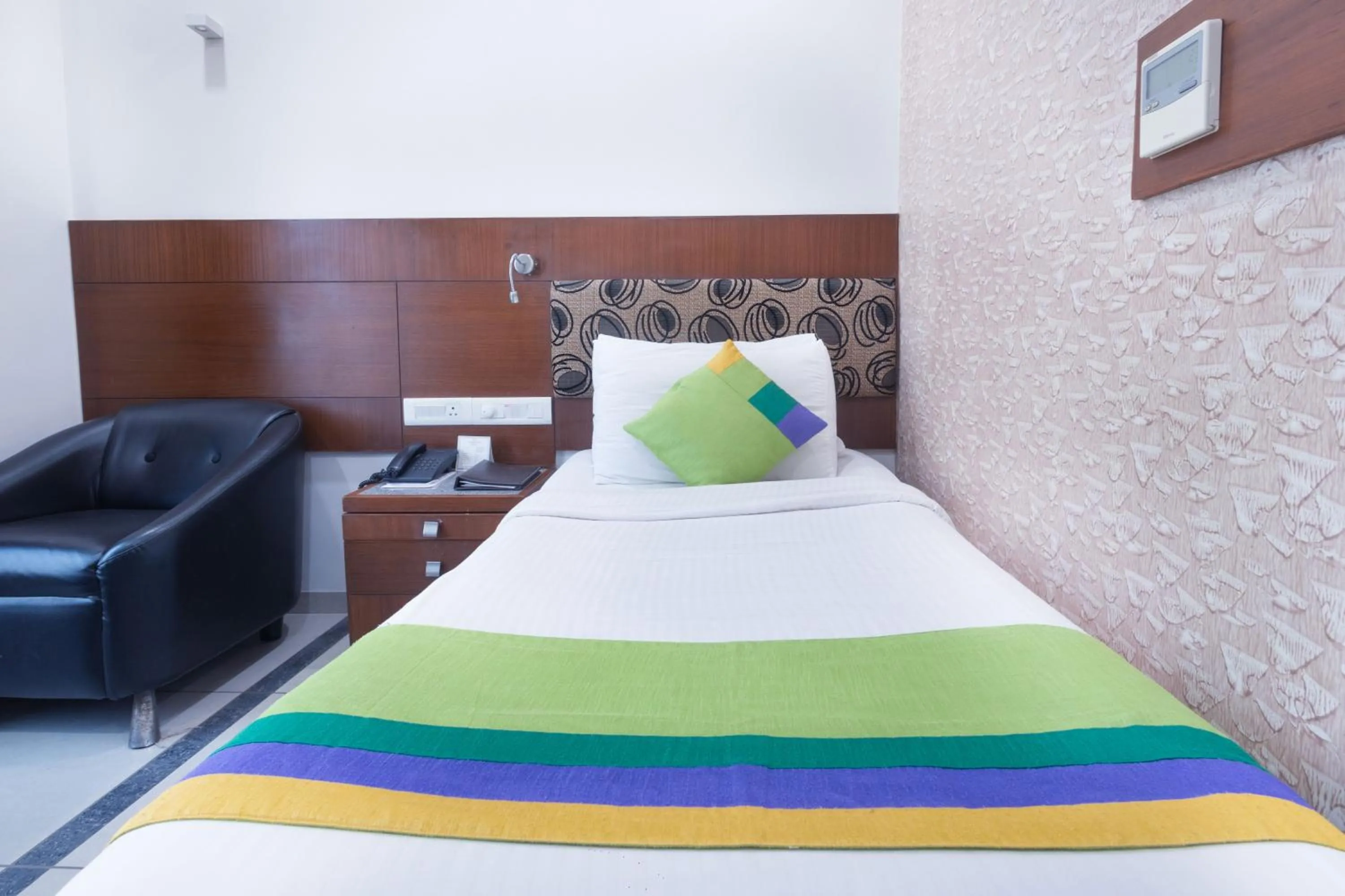 Bedroom, Bed in Treebo Ambassador