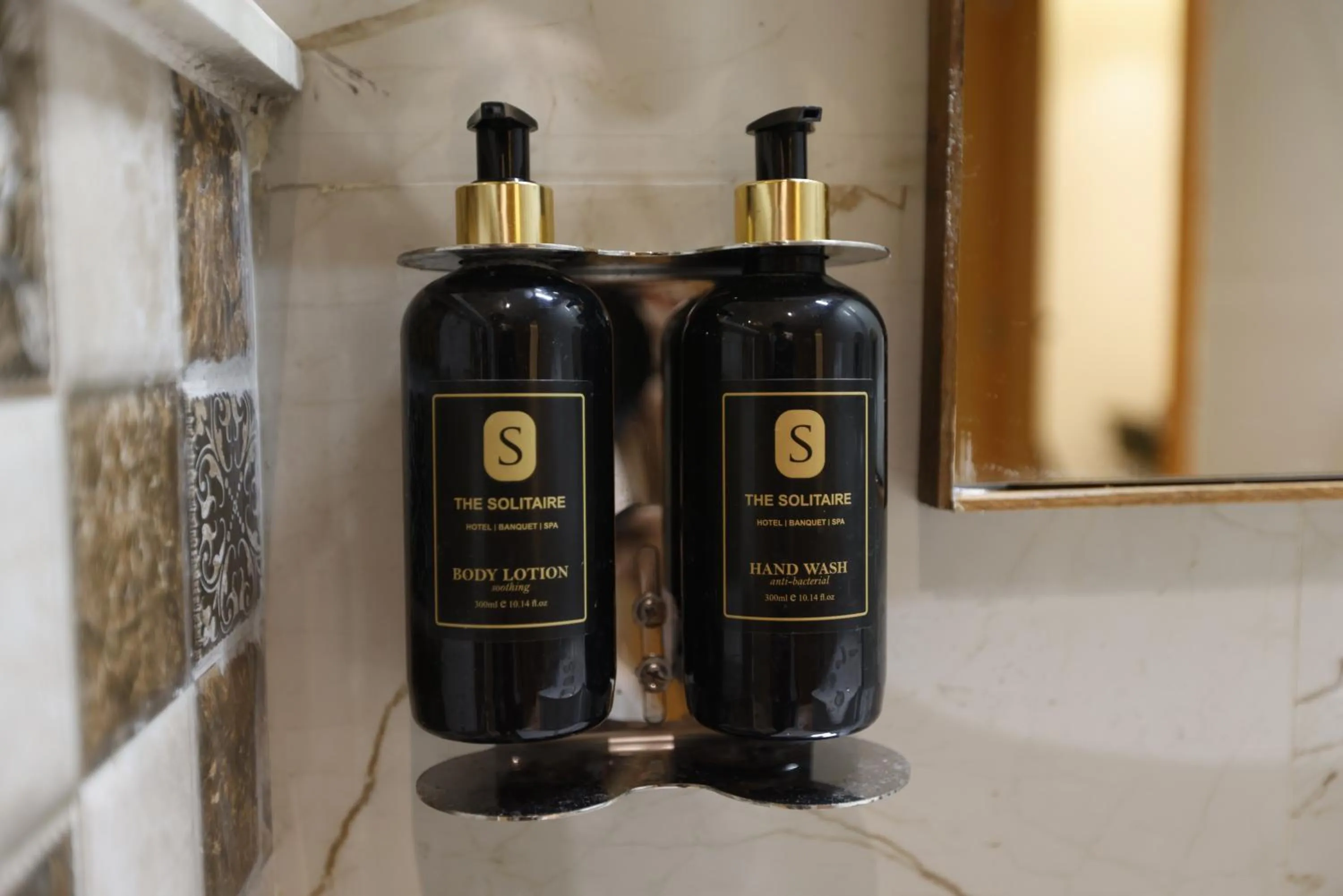 Bathroom in Pride Premier Solitaire