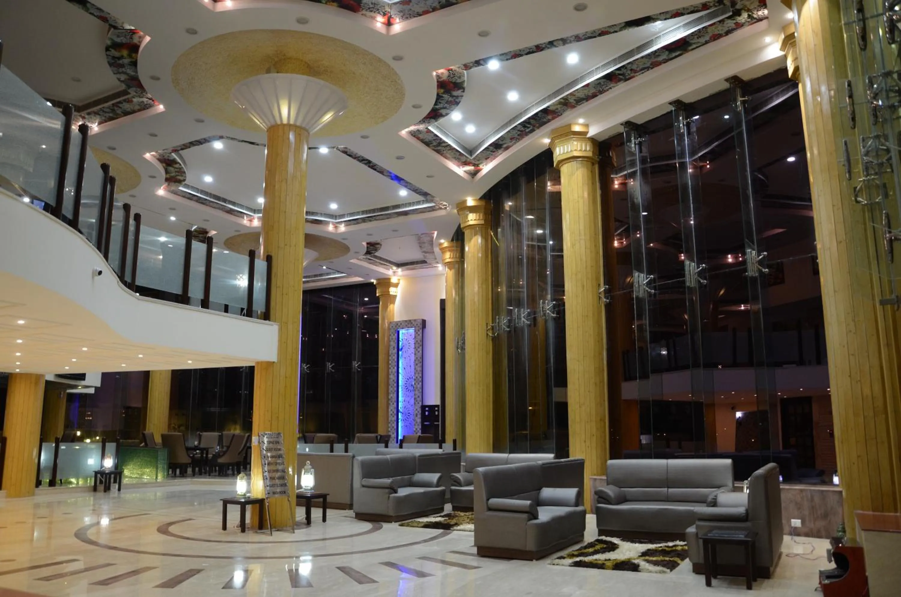 Lobby or reception in Pride Premier Solitaire