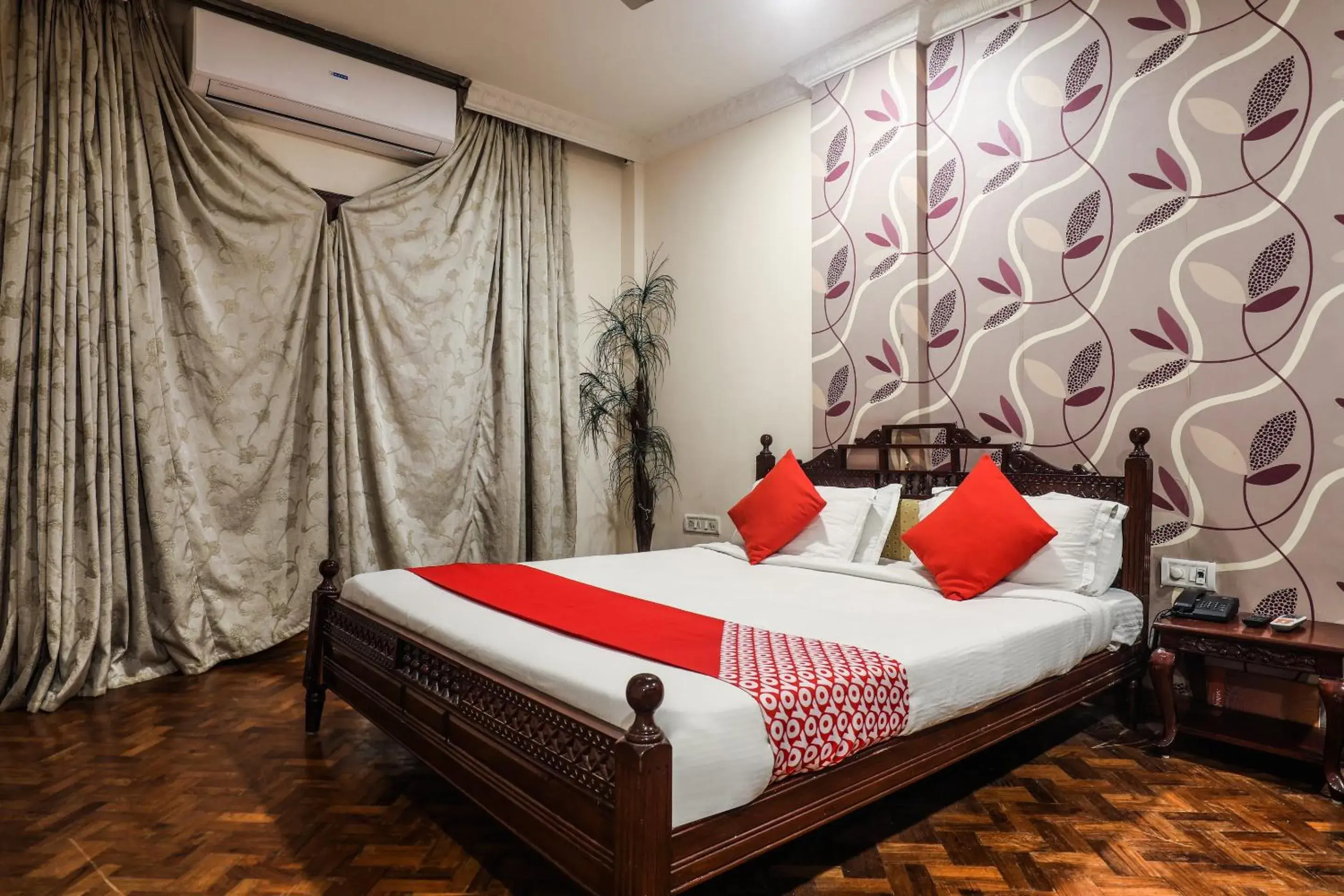 Deluxe Double Room - single occupancy in Hotel O Athithi Inn Near Hyderabad Central Deluxe Double Room - single occupancy in Hotel O Athithi Inn Near Hyderabad Central