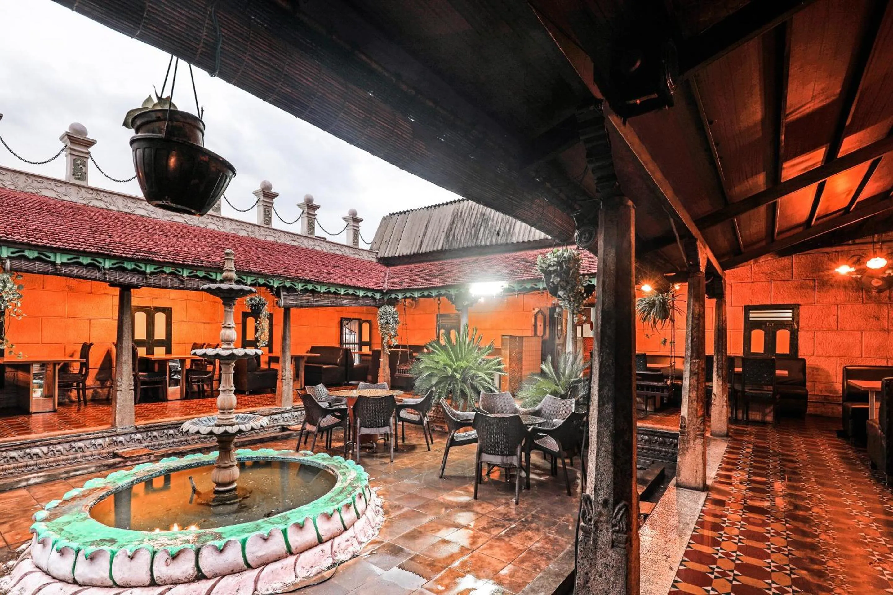 Restaurant/places to eat in Hotel O Athithi Inn Near Hyderabad Central