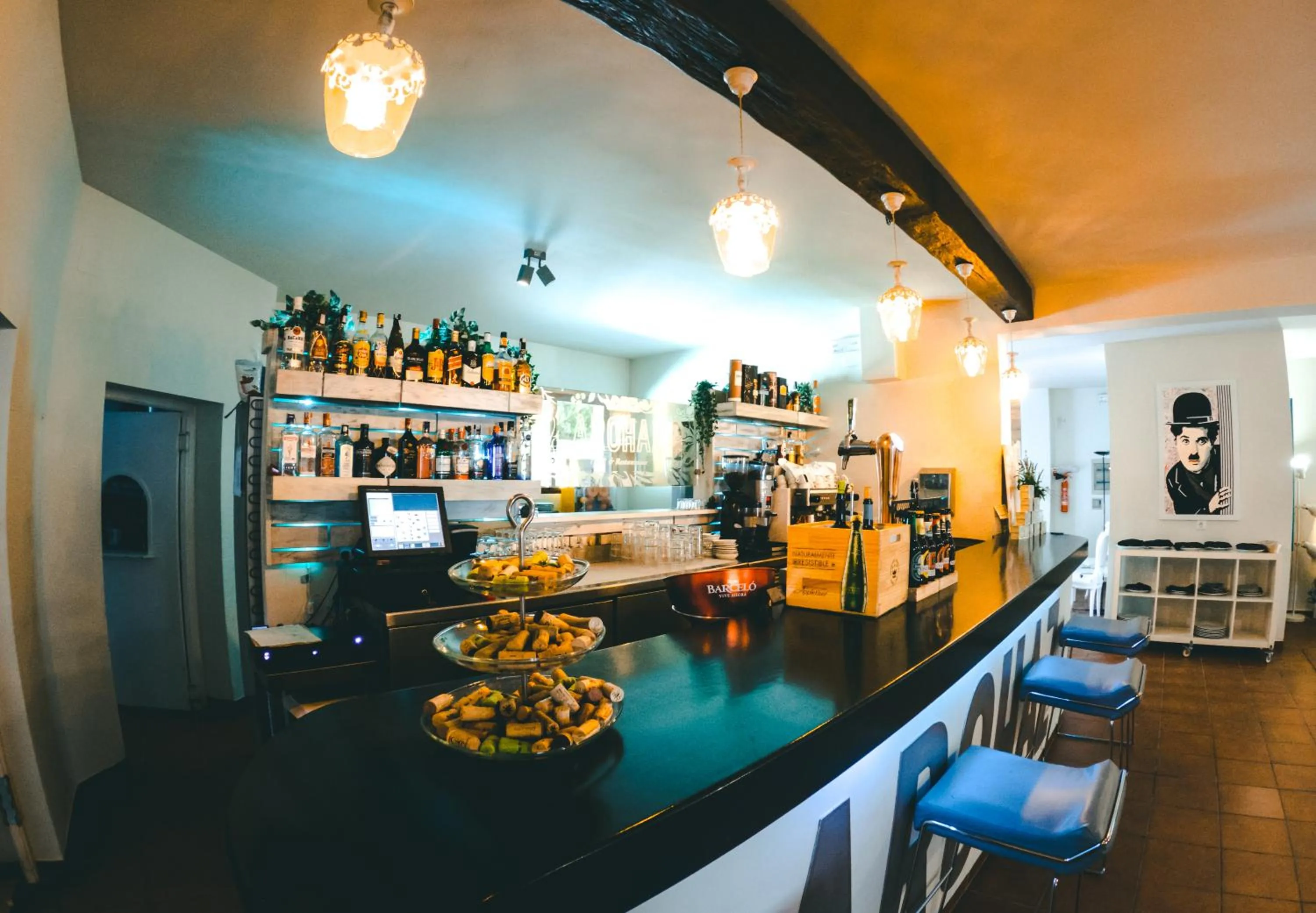 Restaurant/places to eat in AROHAZ Hotel & Restaurante