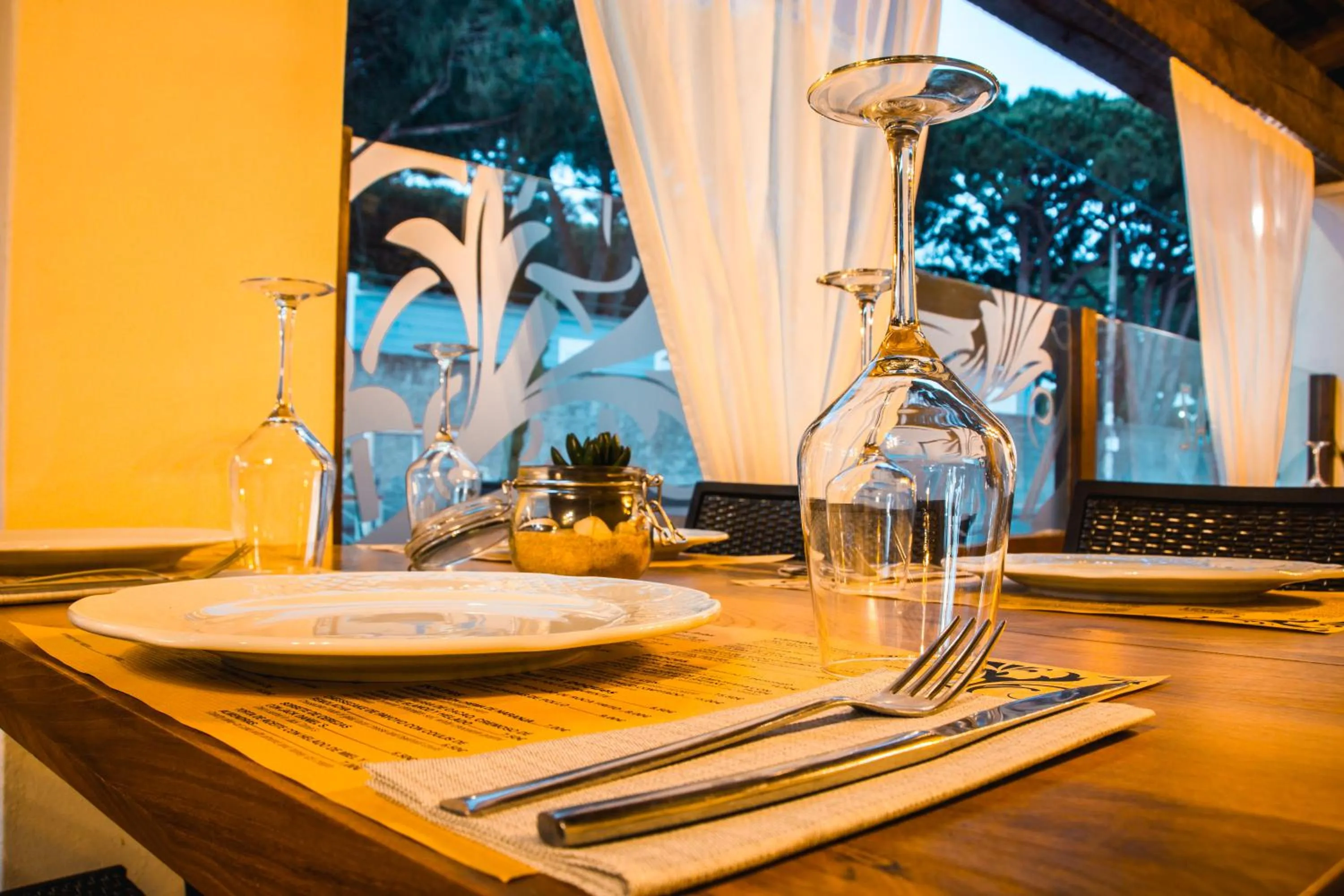 Restaurant/places to eat in AROHAZ Hotel & Restaurante