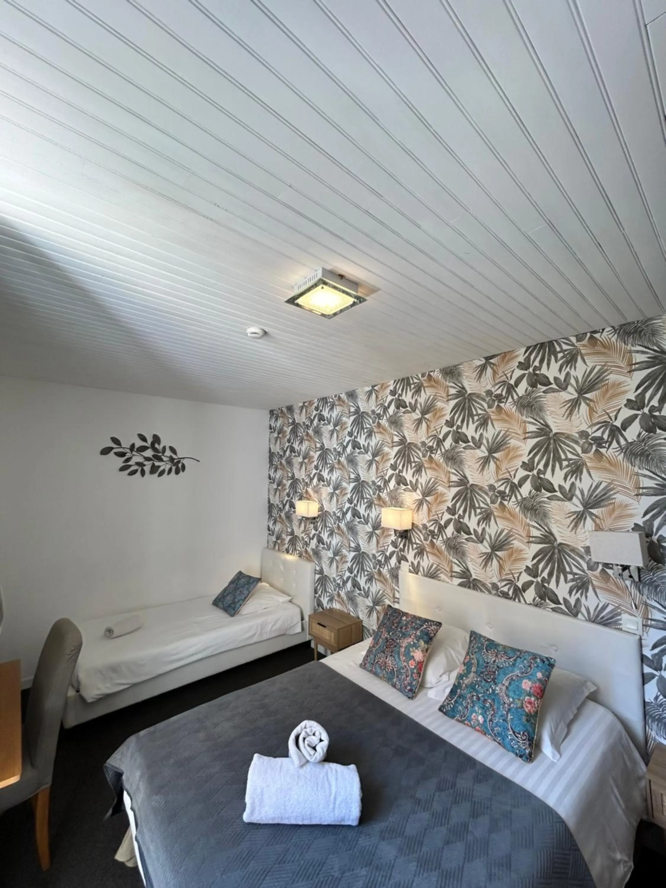 Bed in Hotel du Levant