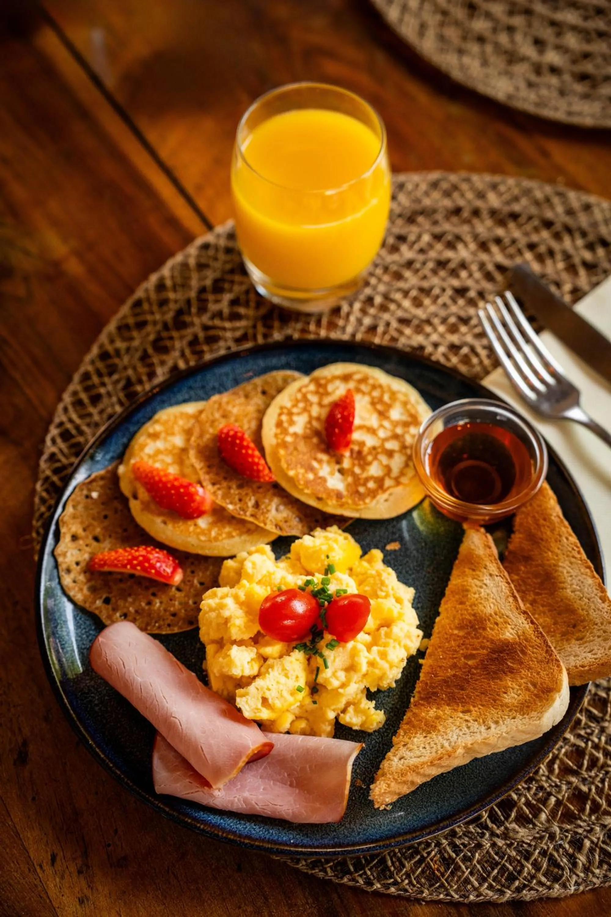 Food and drinks in Hotel du Levant