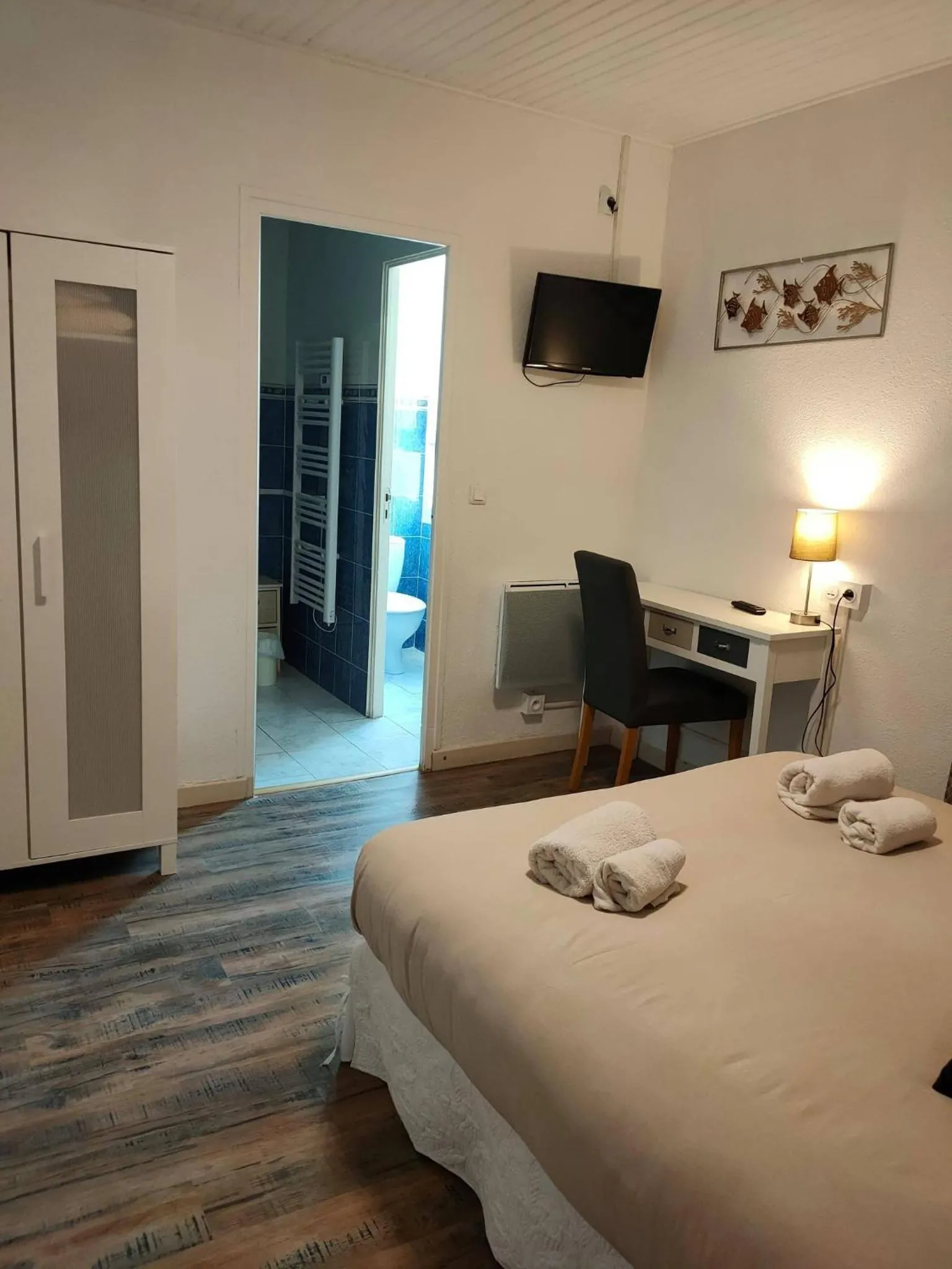 Bed in Hotel du Levant