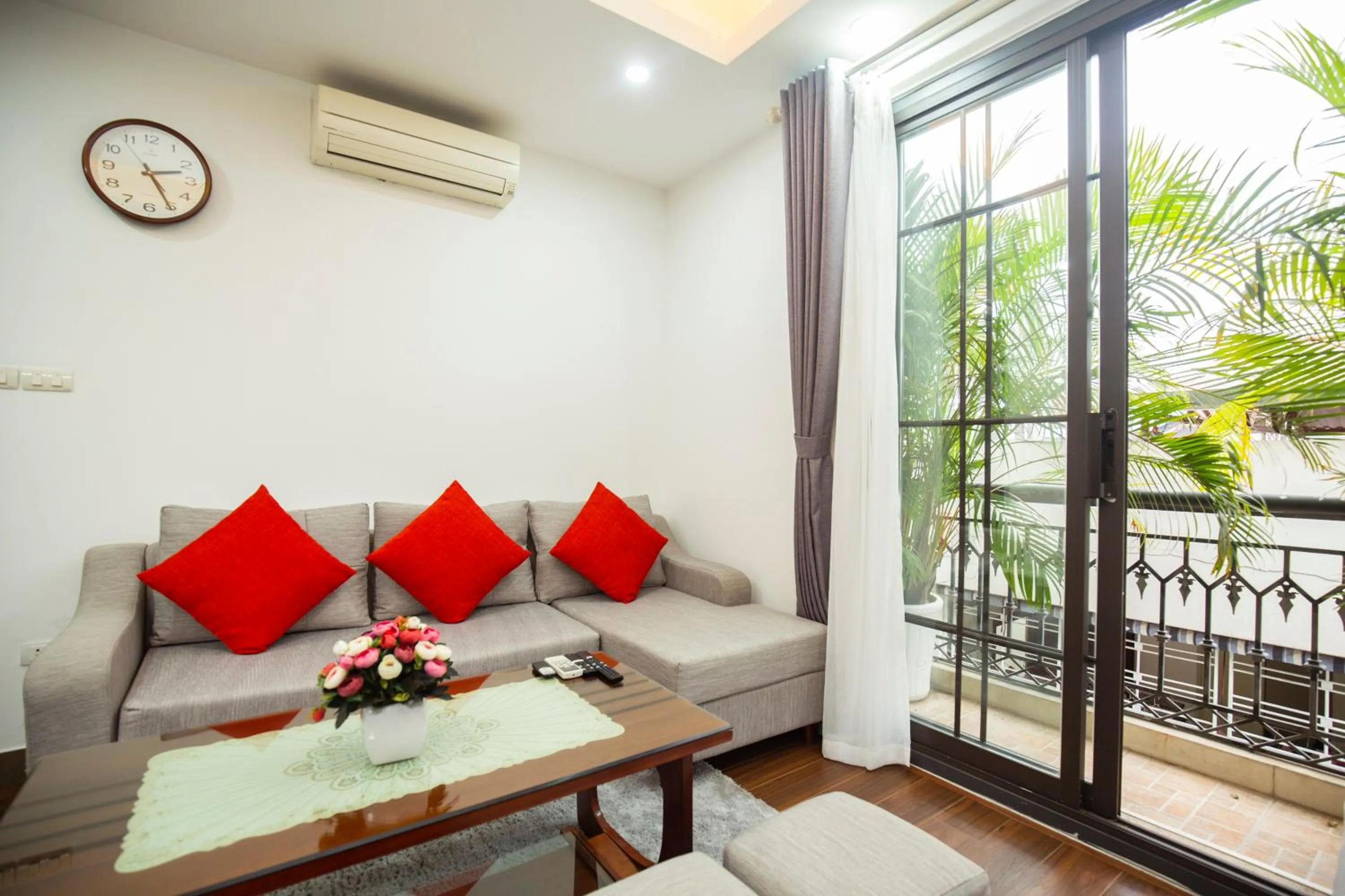 Day in Sumitomo2 - Apartments for Japanese