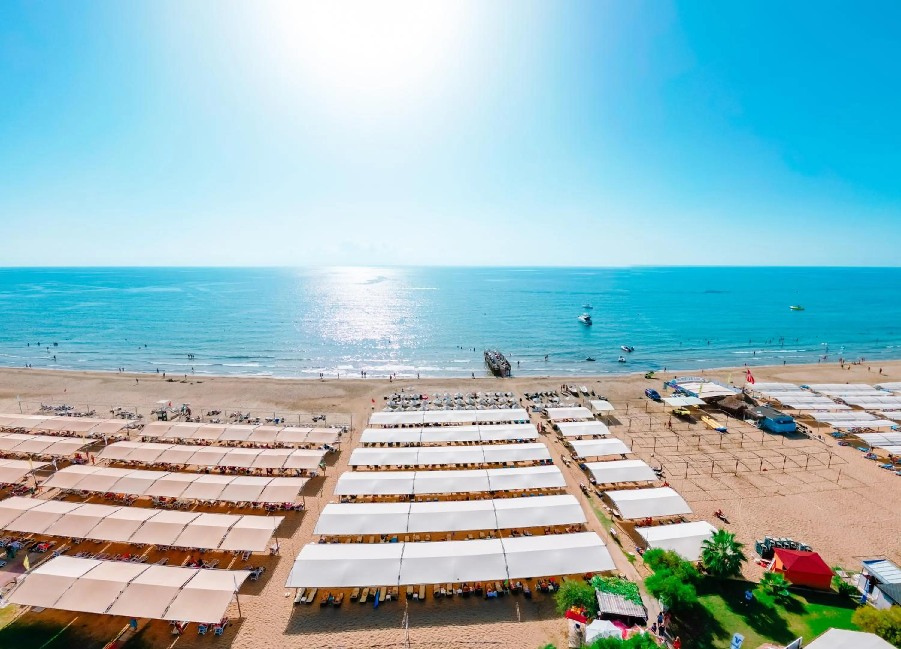 Beach in Villa Side Residence