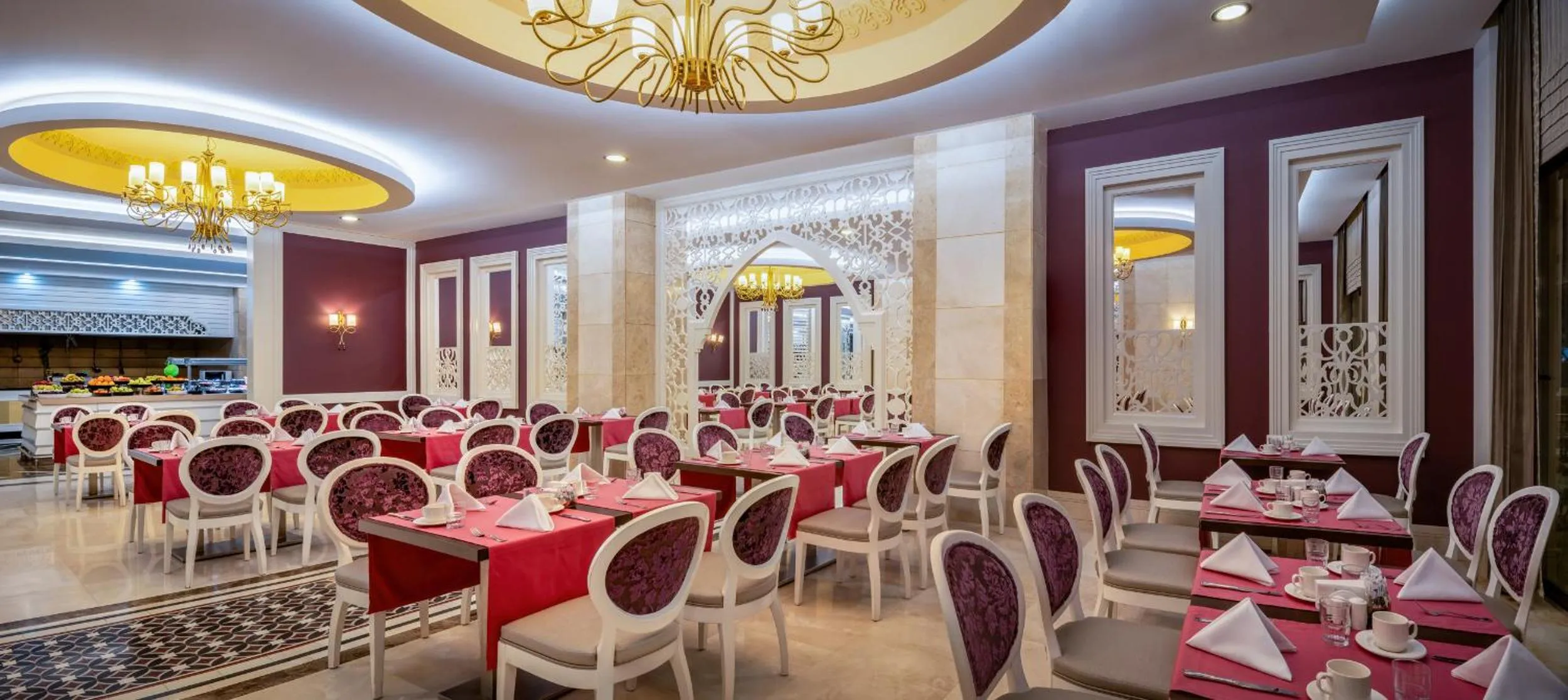 Restaurant/places to eat in Villa Side Residence