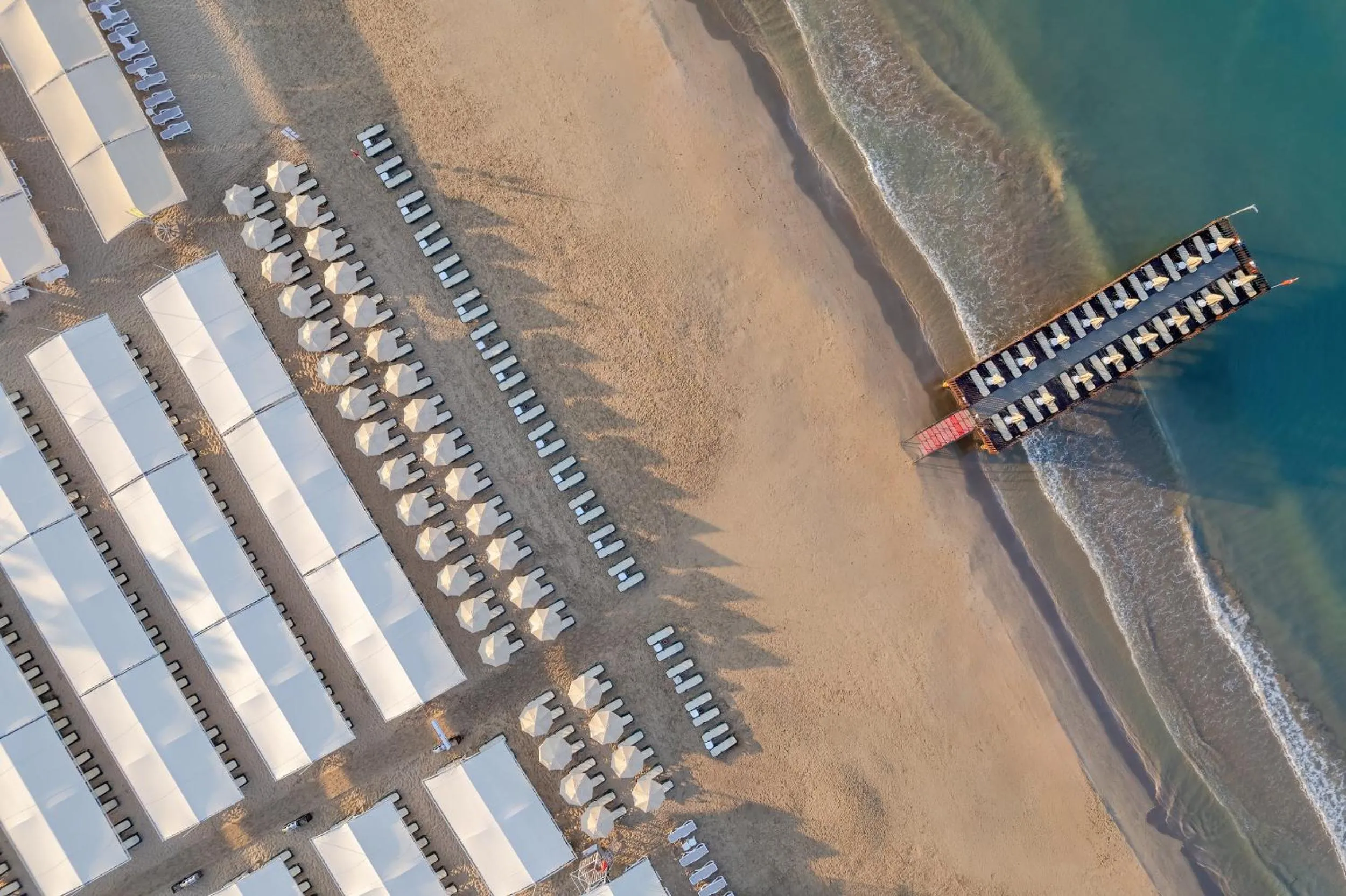 Beach in Villa Side Residence