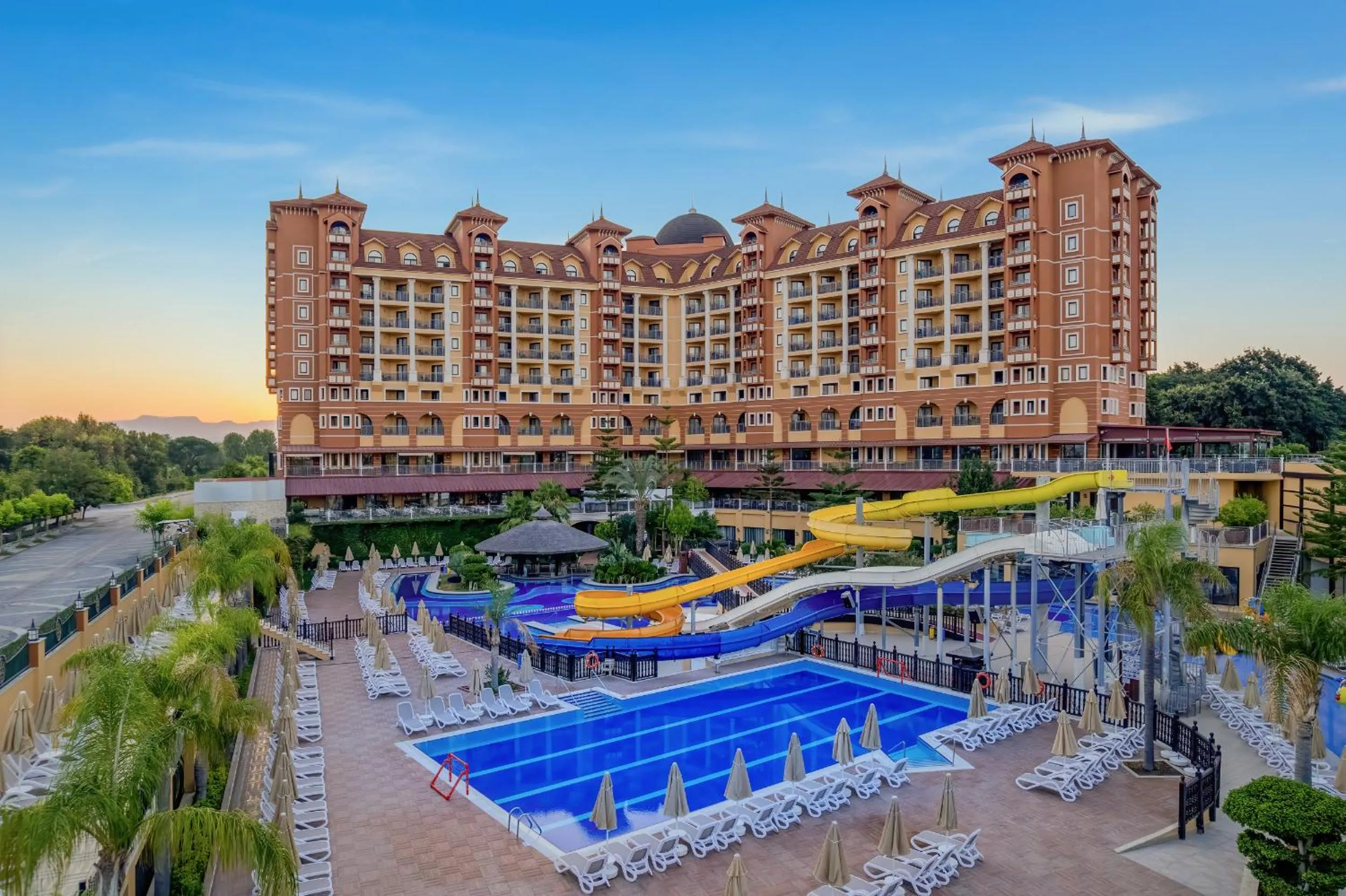 Property building in Villa Side Residence