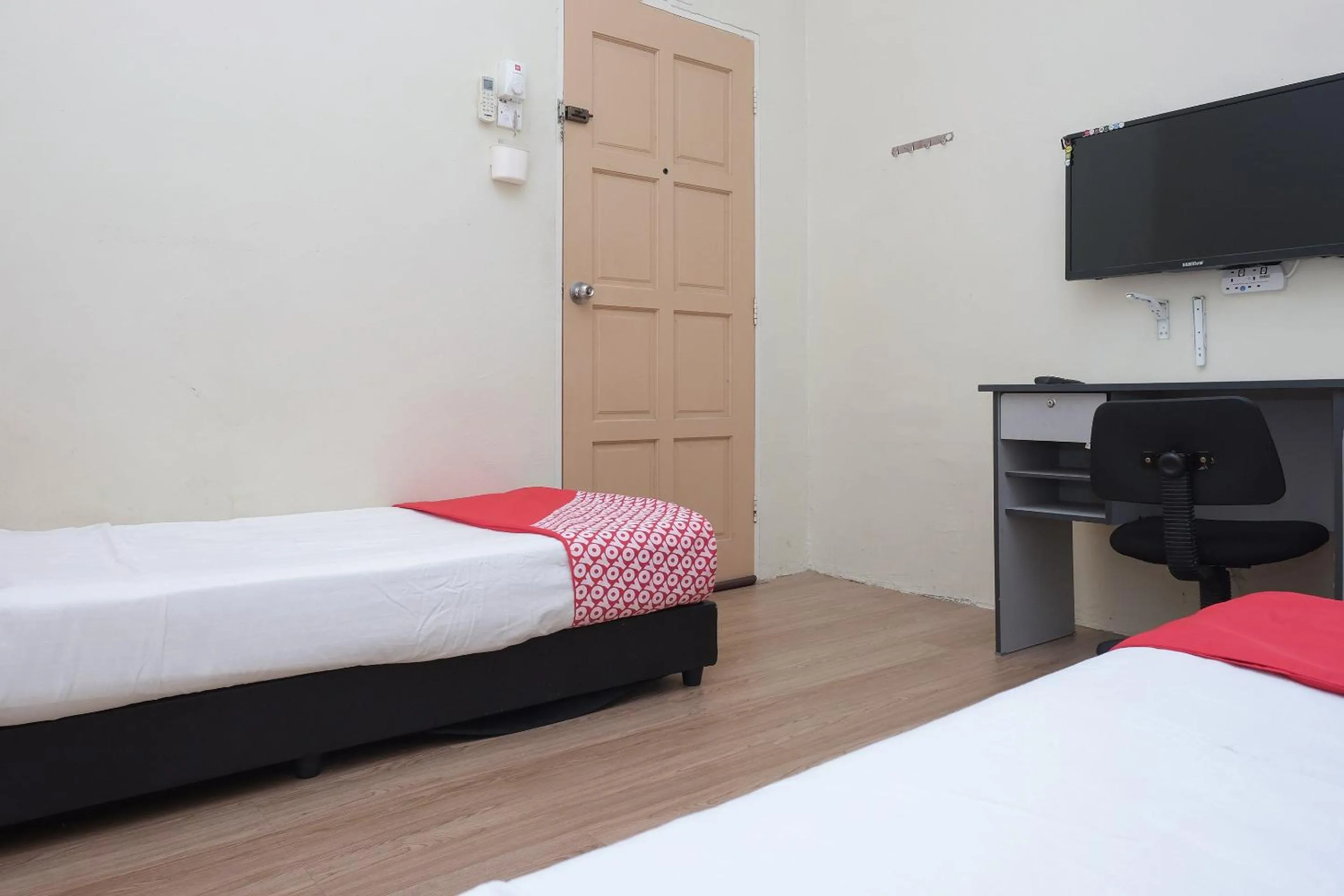 Bedroom, Bed in Hotel O Kay Inn Kerteh