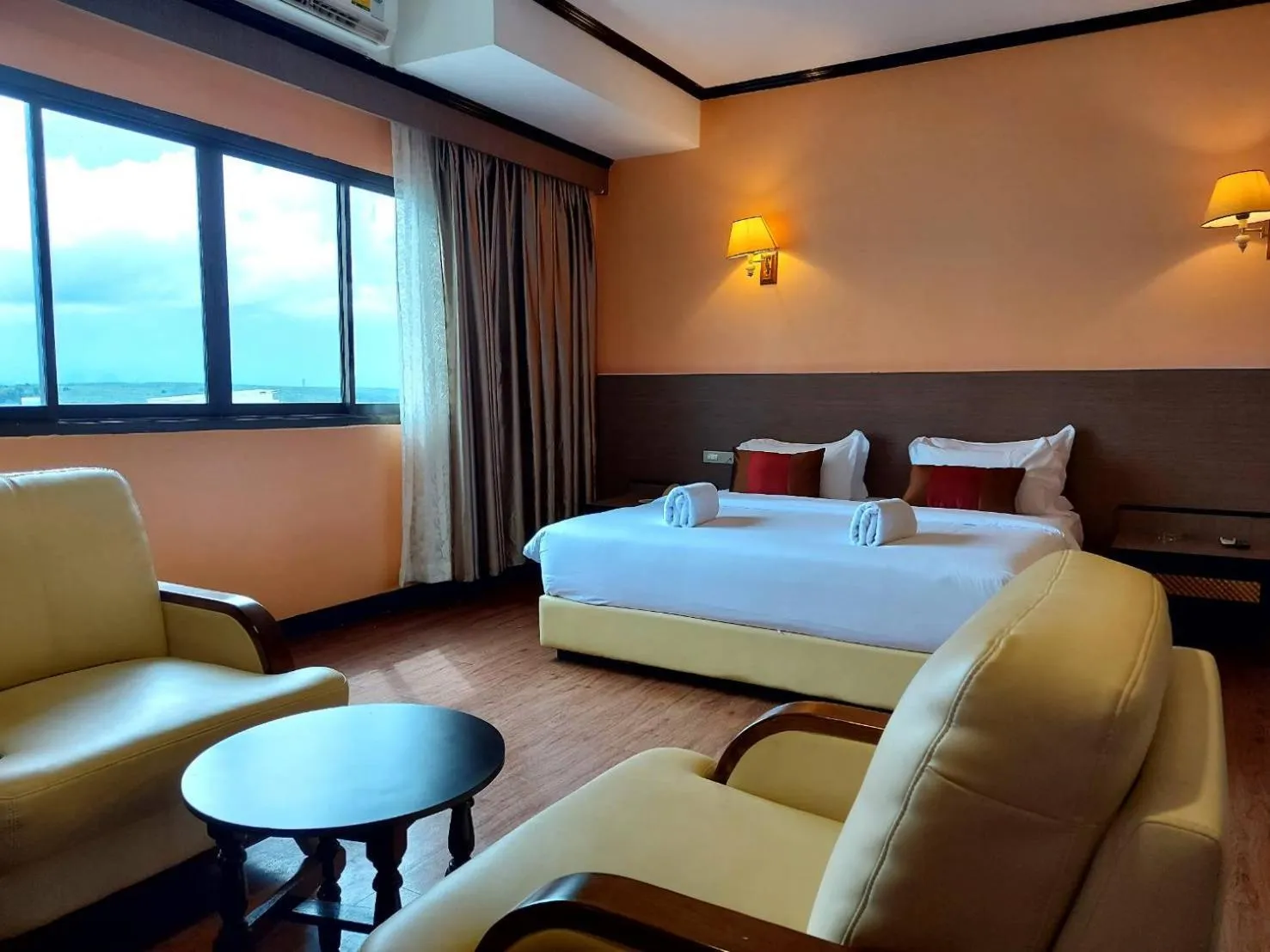 Photo of the whole room, Bed in M Hotel Danok