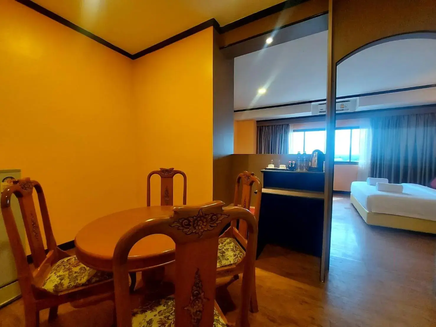 Dining area, Bed in M Hotel Danok Dining area, Bed in M Hotel Danok