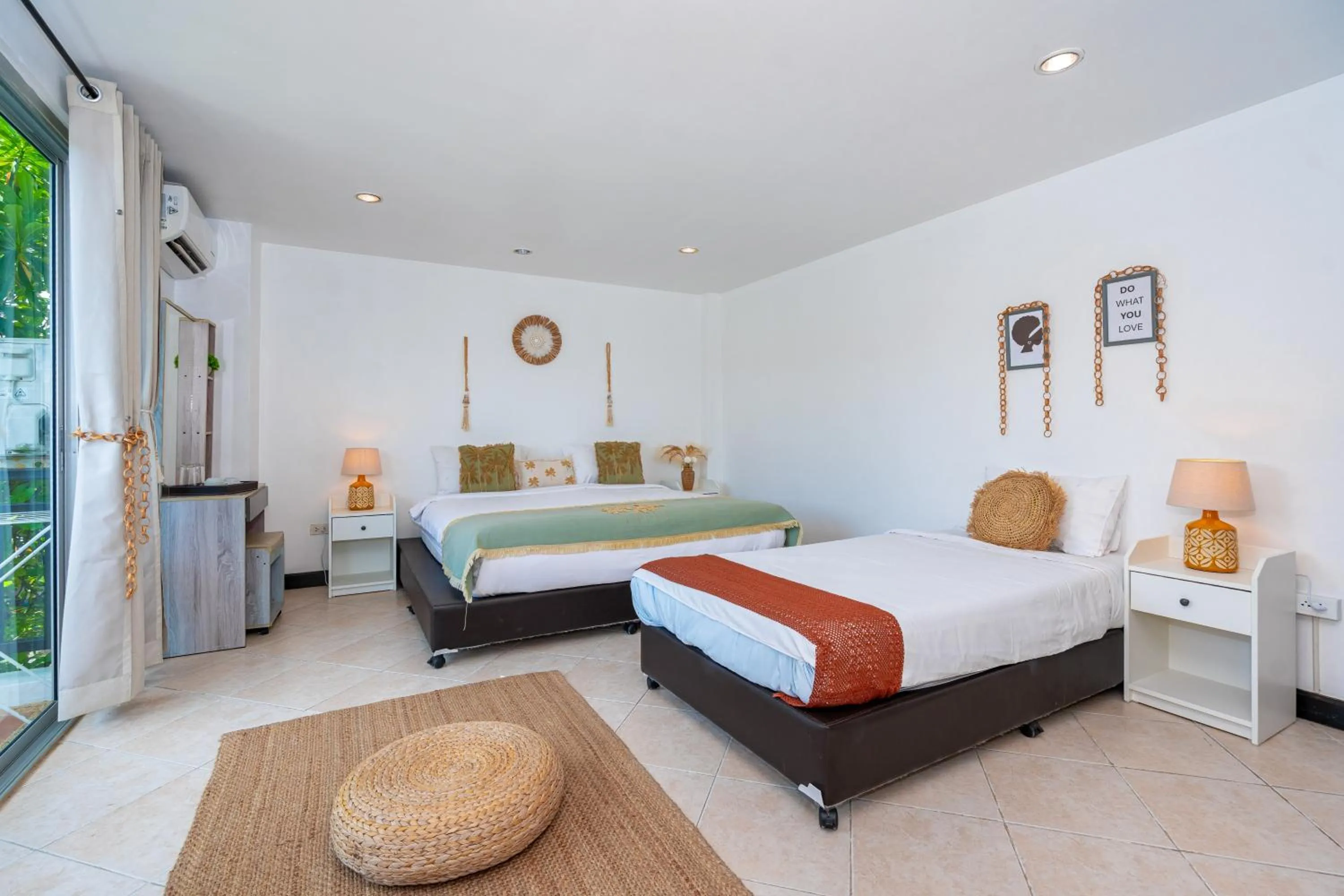 Bedroom, Bed in Kata Station Boutique Hotel