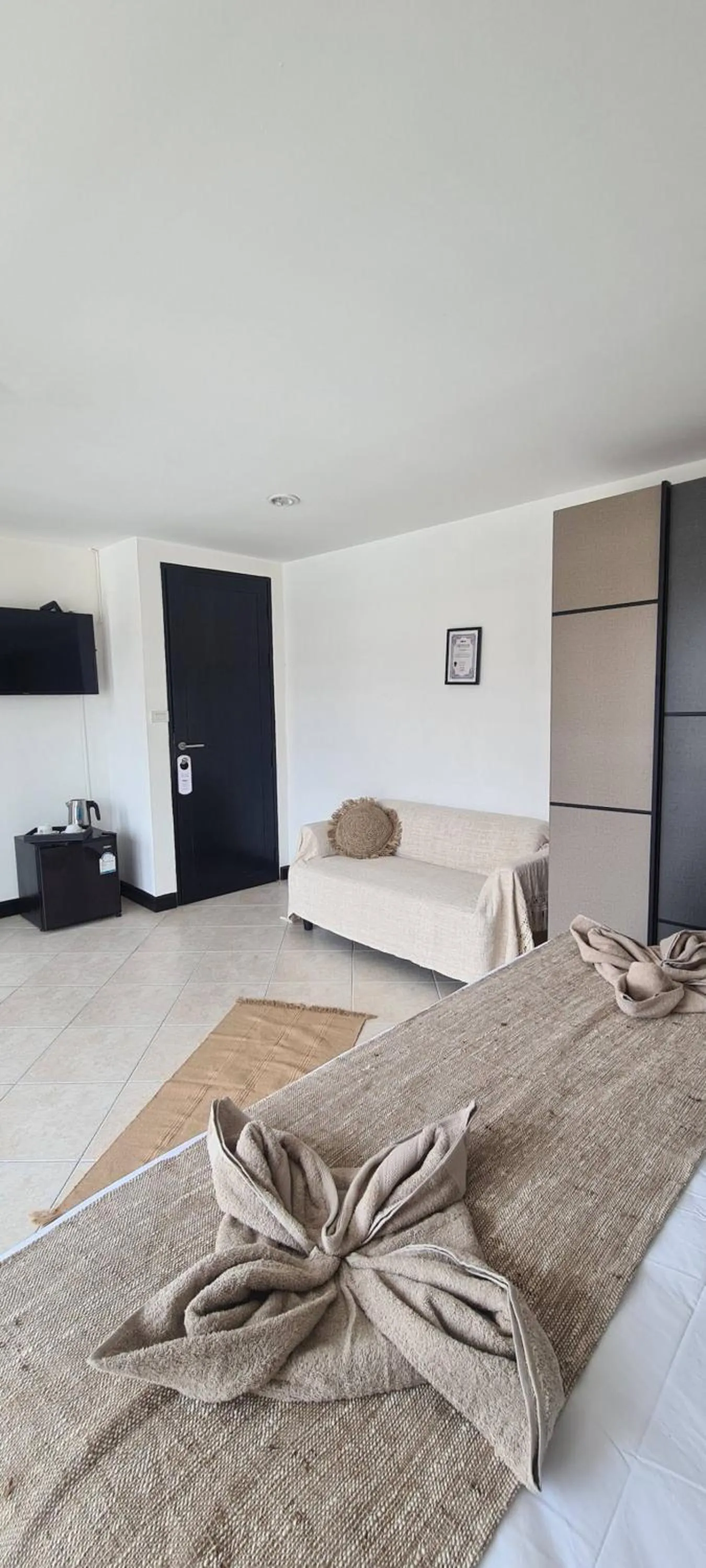 Bedroom, Bed in Kata Station Boutique Hotel