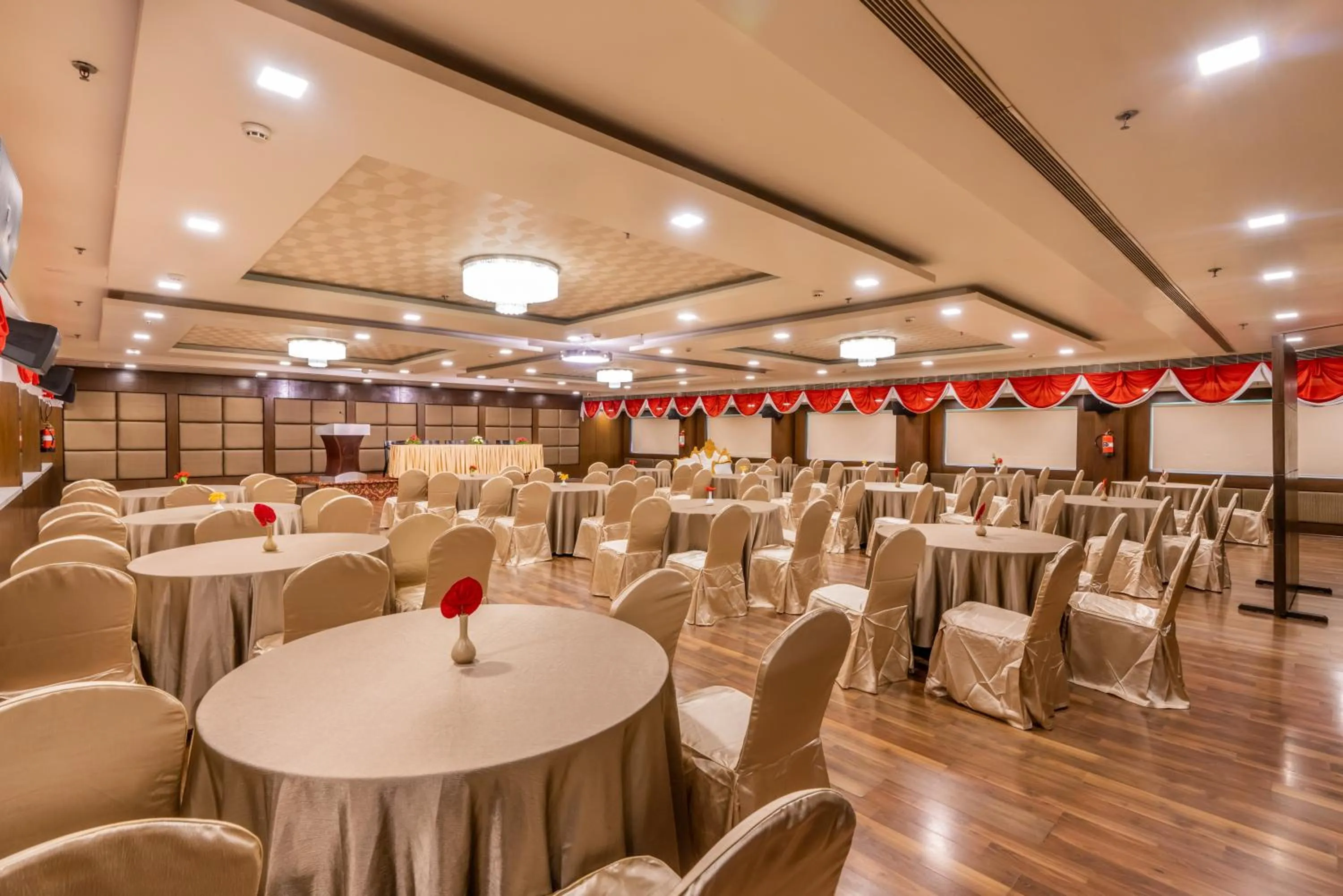 Banquet/Function facilities in Best Western Ramachandra