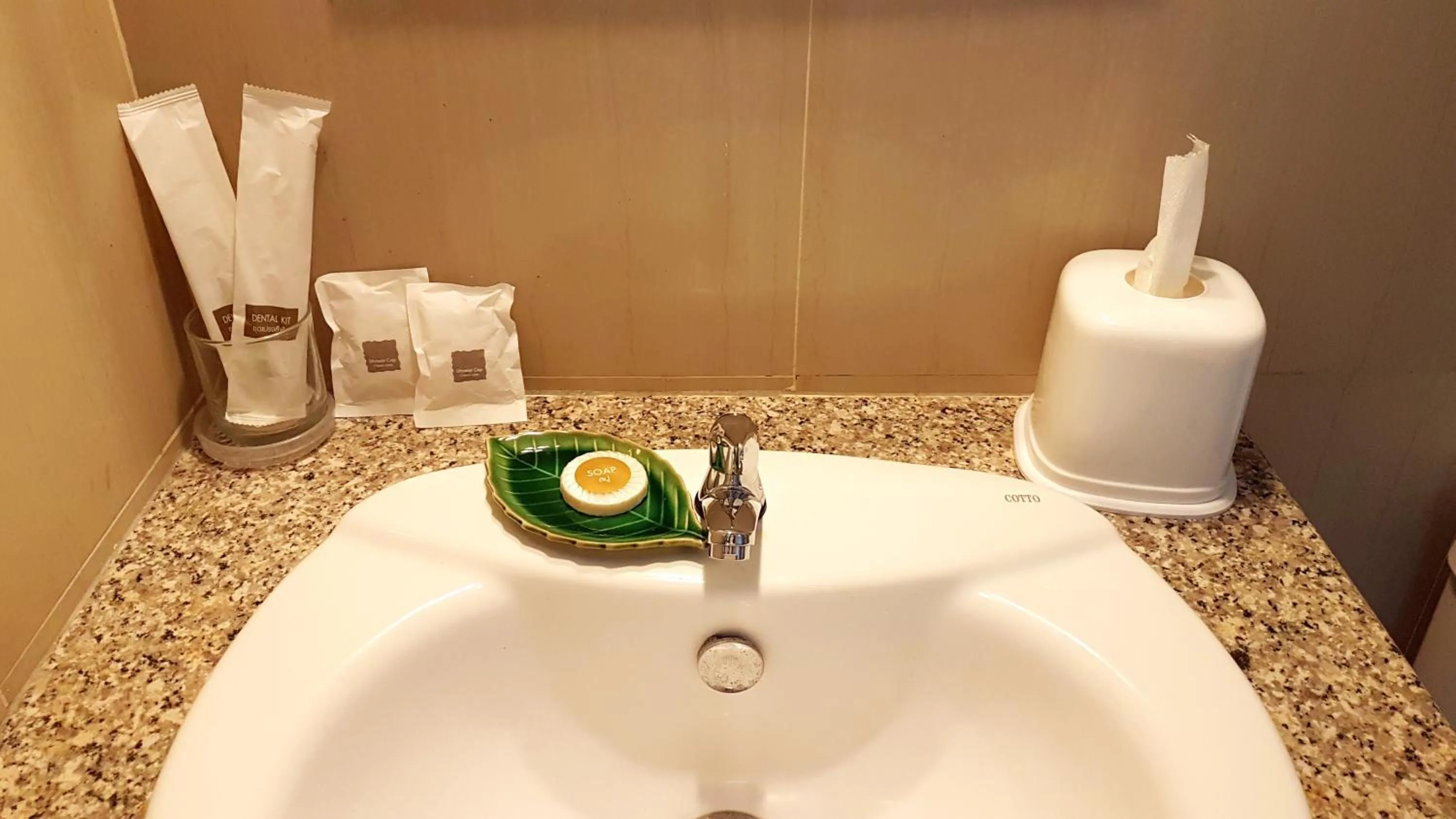 Bathroom in THE 20 @Sukhumvit 77