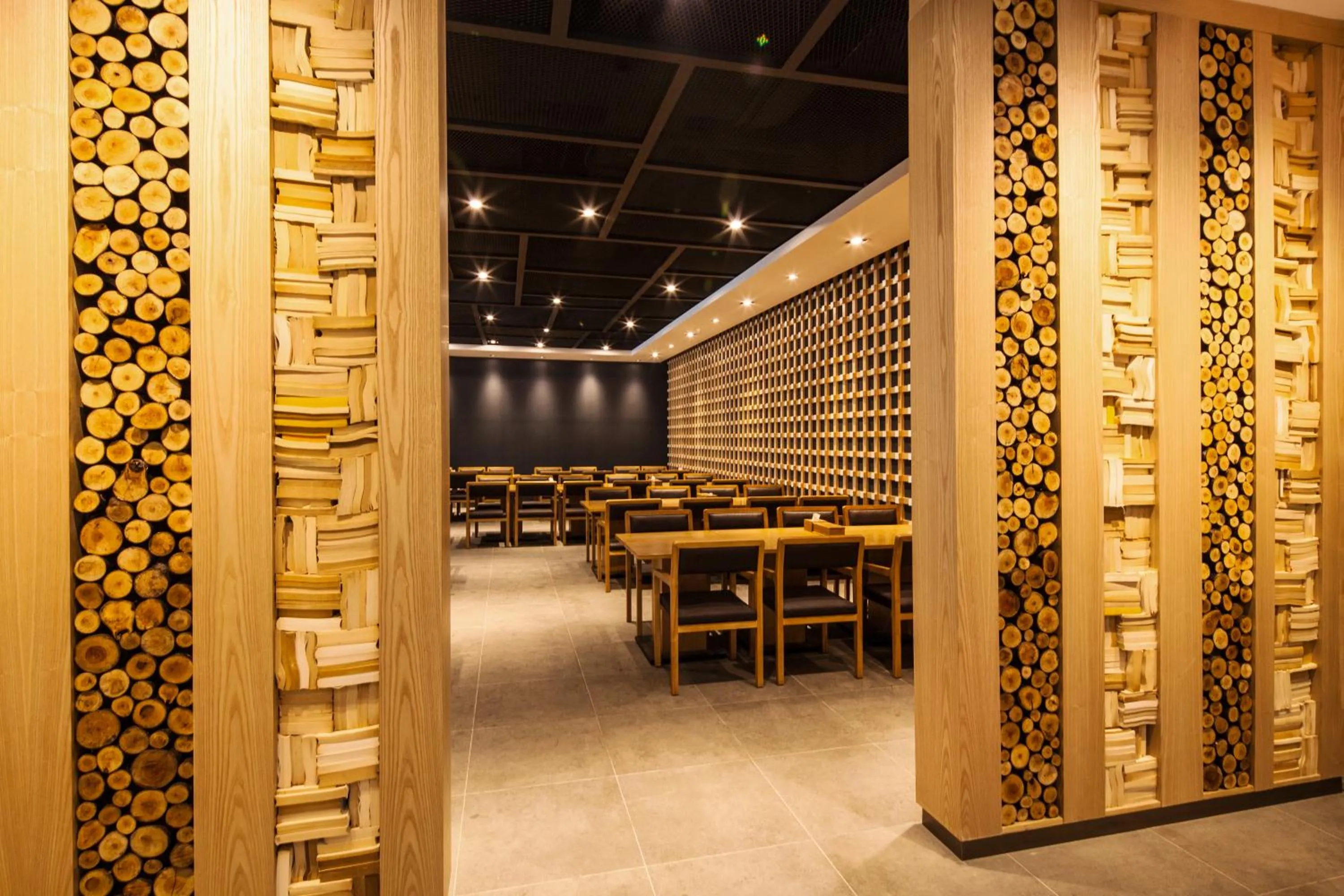 Restaurant/places to eat in Sono Belle Yangpyeong