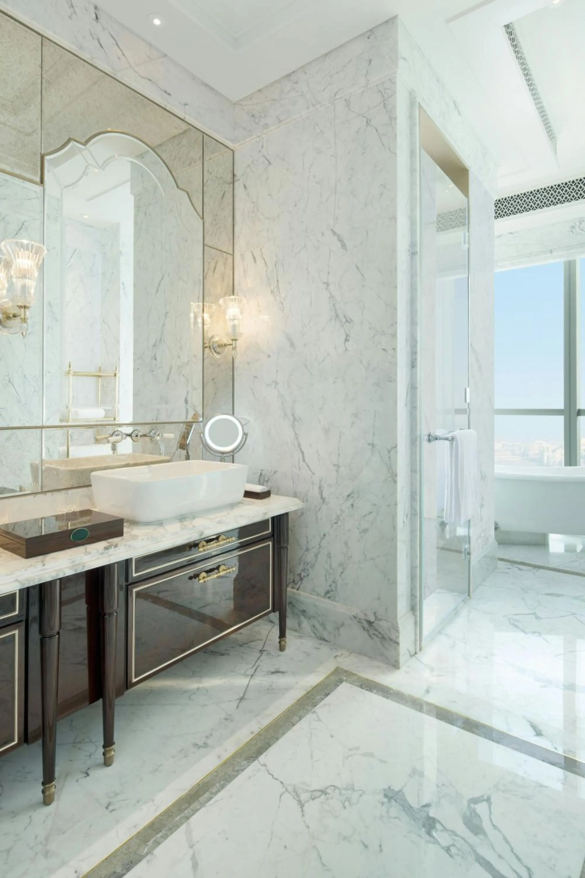 Bathroom in The St. Regis Zhuhai