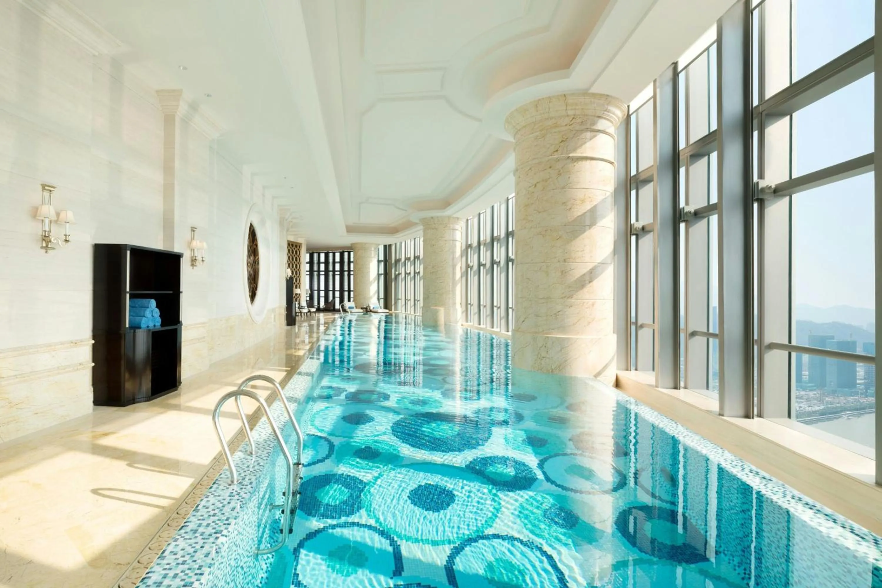 Swimming pool in The St. Regis Zhuhai