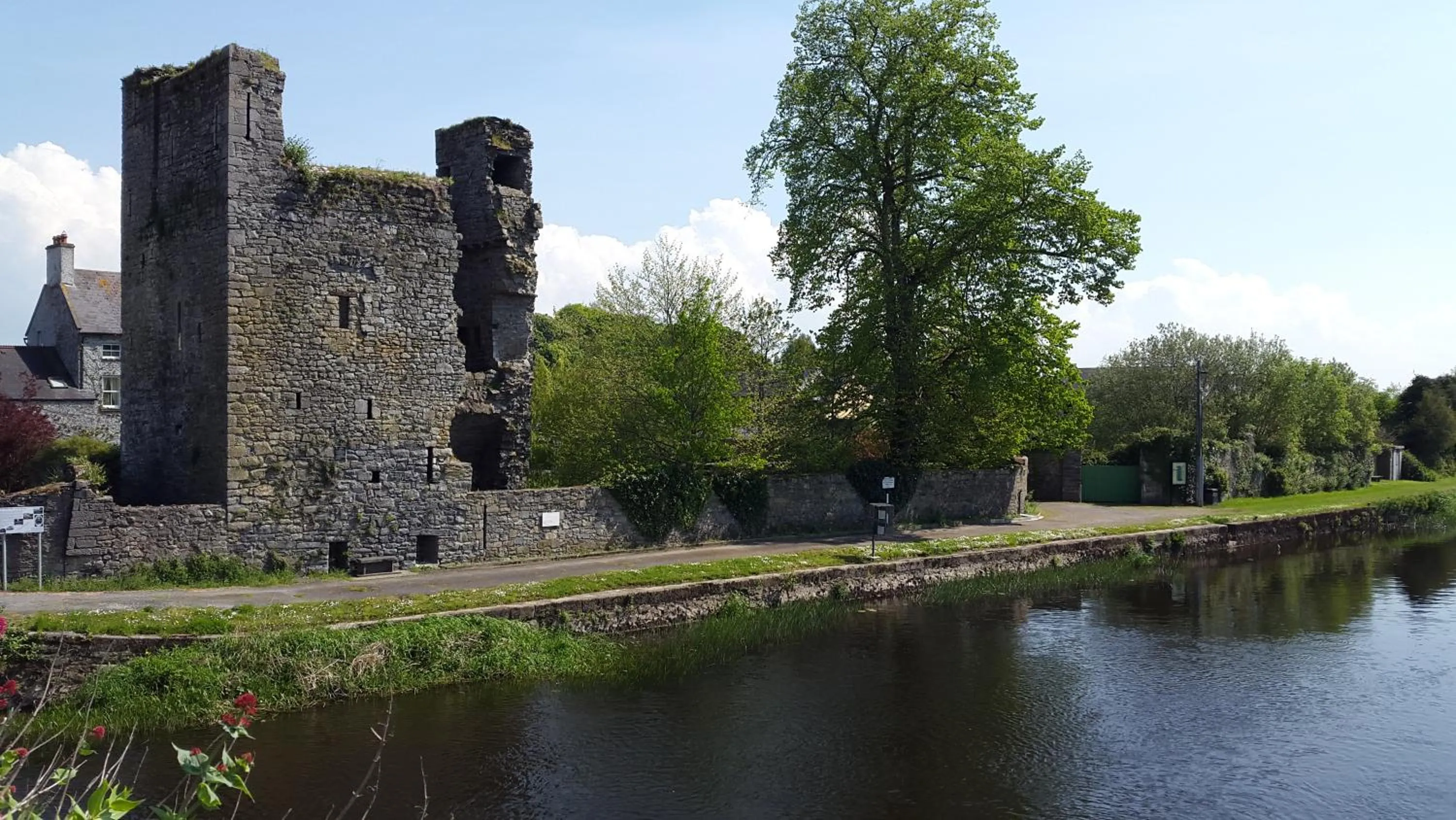 Nearby landmark in Lord Bagenal Inn