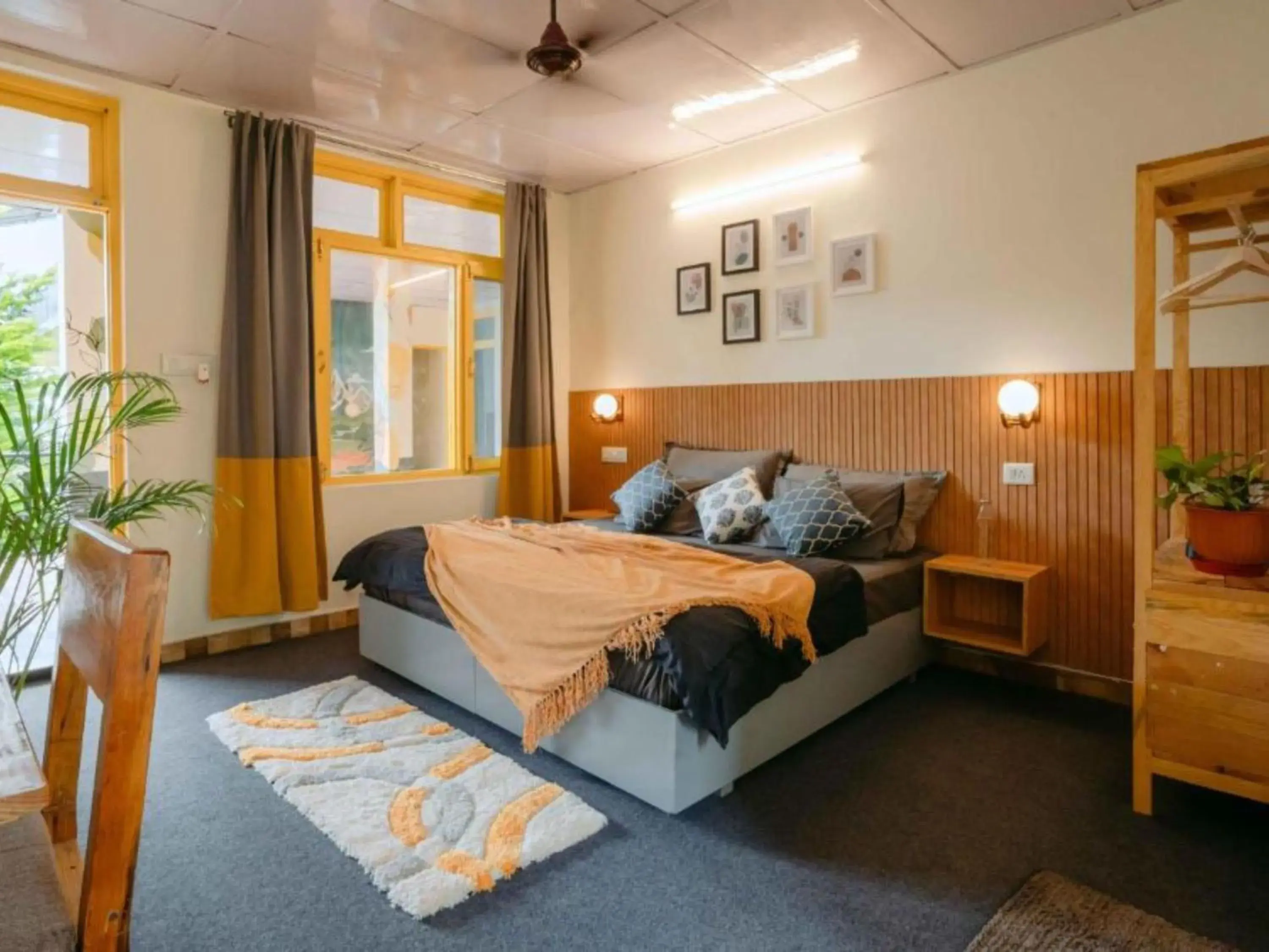 Bed in The Hosteller Bir Bed in The Hosteller Bir