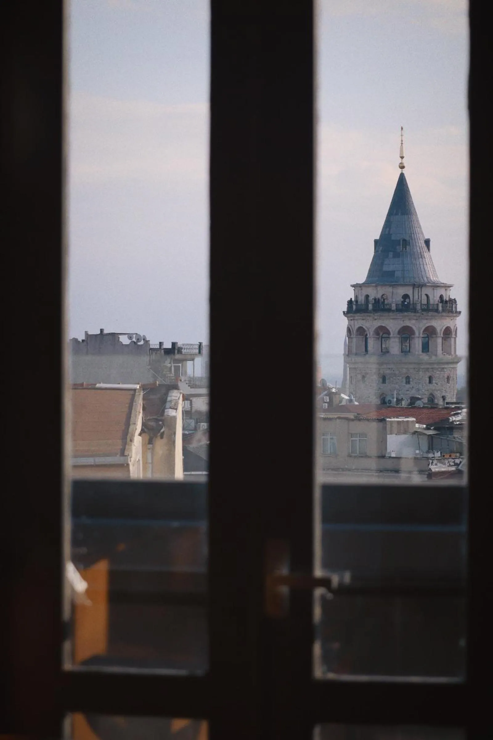 Restaurant/places to eat in Adahan DeCamondo Pera, Autograph Collection