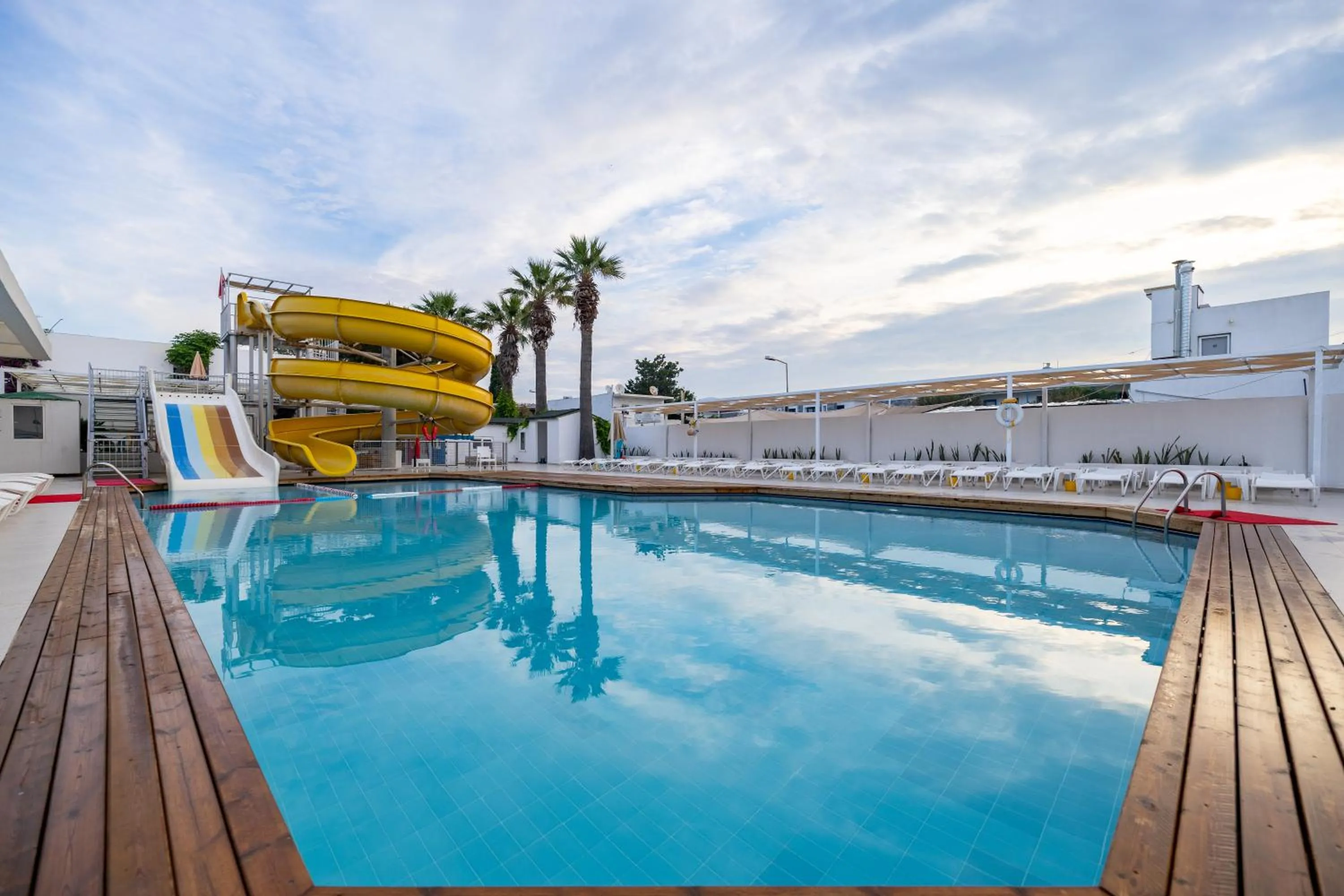 Petunya Beach Resort