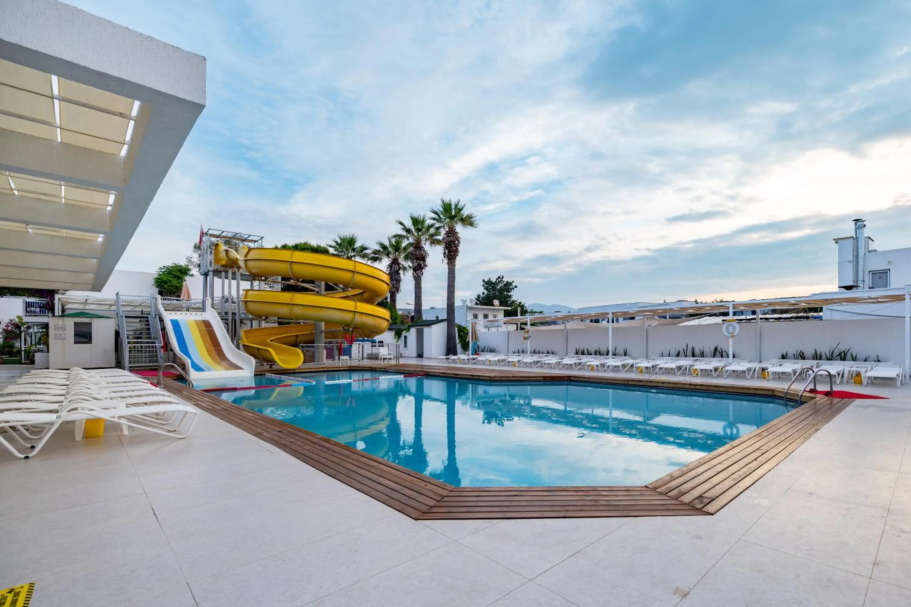 Petunya Beach Resort