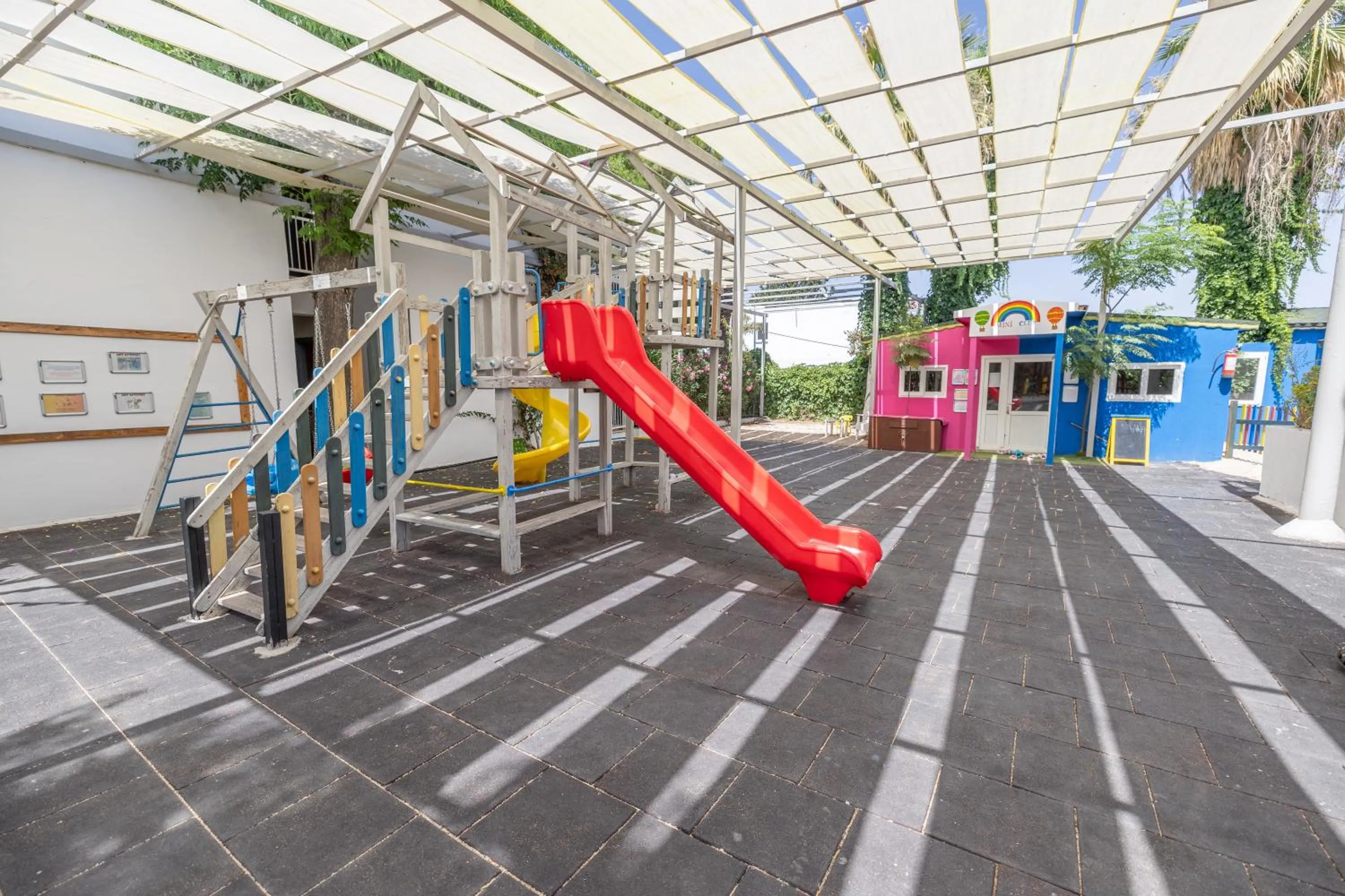 Petunya Beach Resort