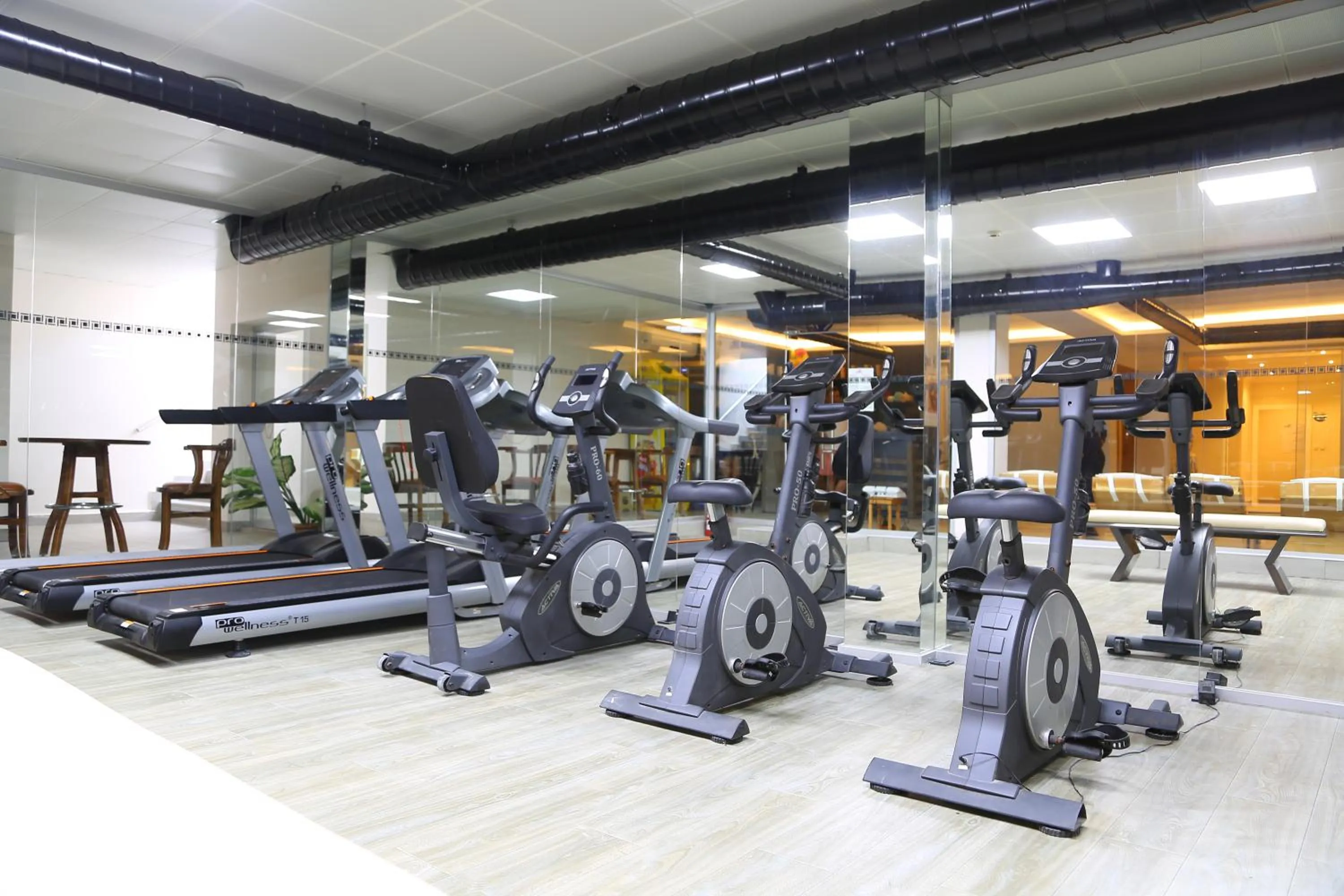 Fitness centre/facilities in Kayamaris Hotel