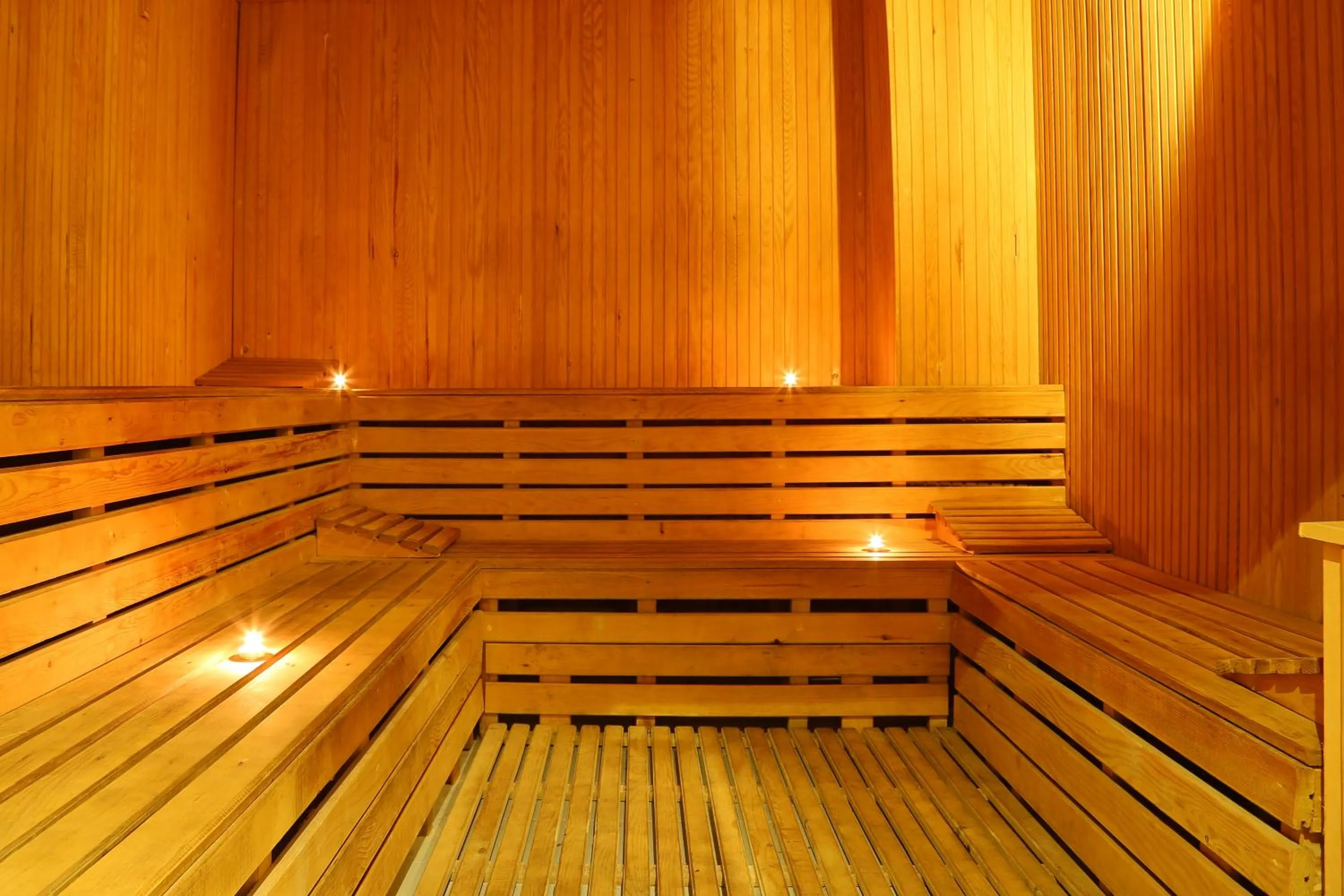 Sauna in Kayamaris Hotel