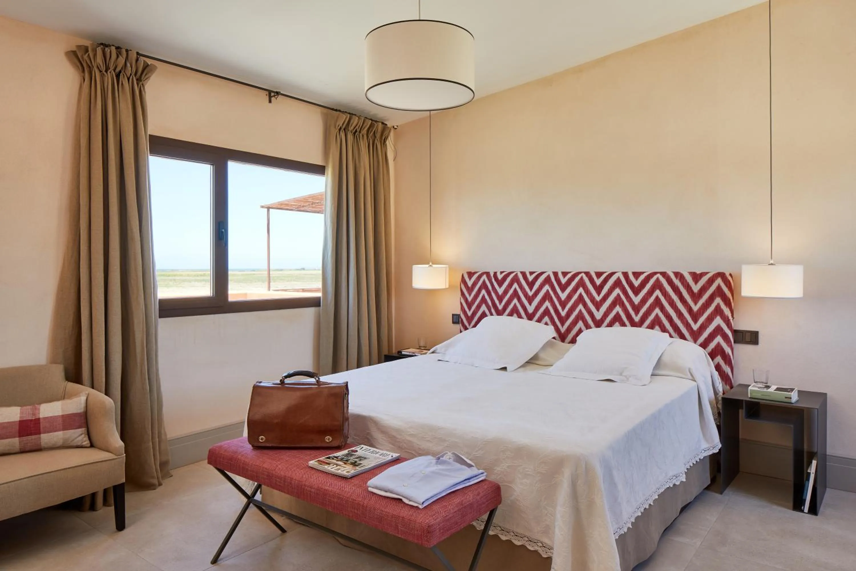 Bed in Trafalgar Polo Club