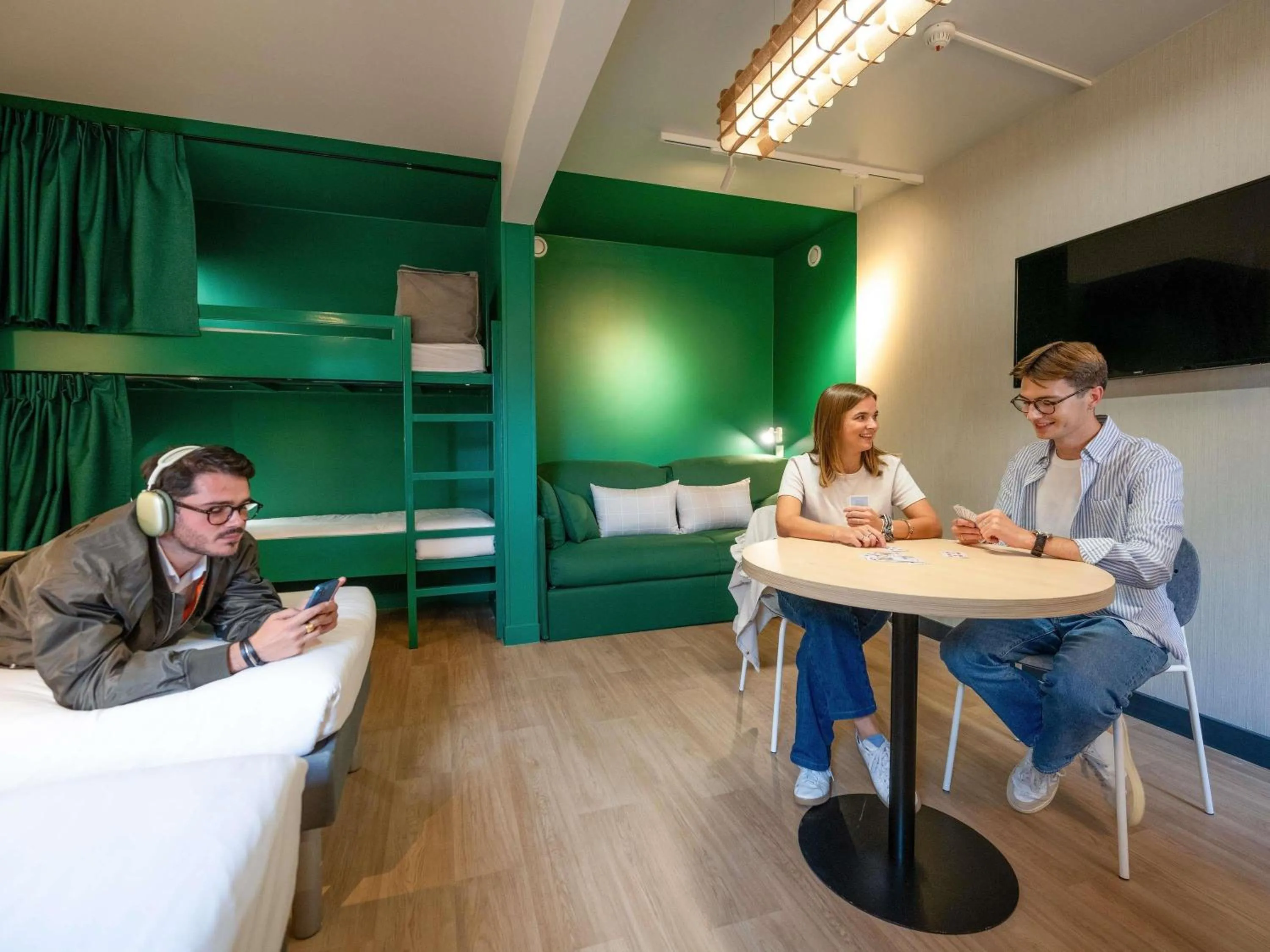 Bedroom in Ibis Budget Orly Chevilly Tram 7