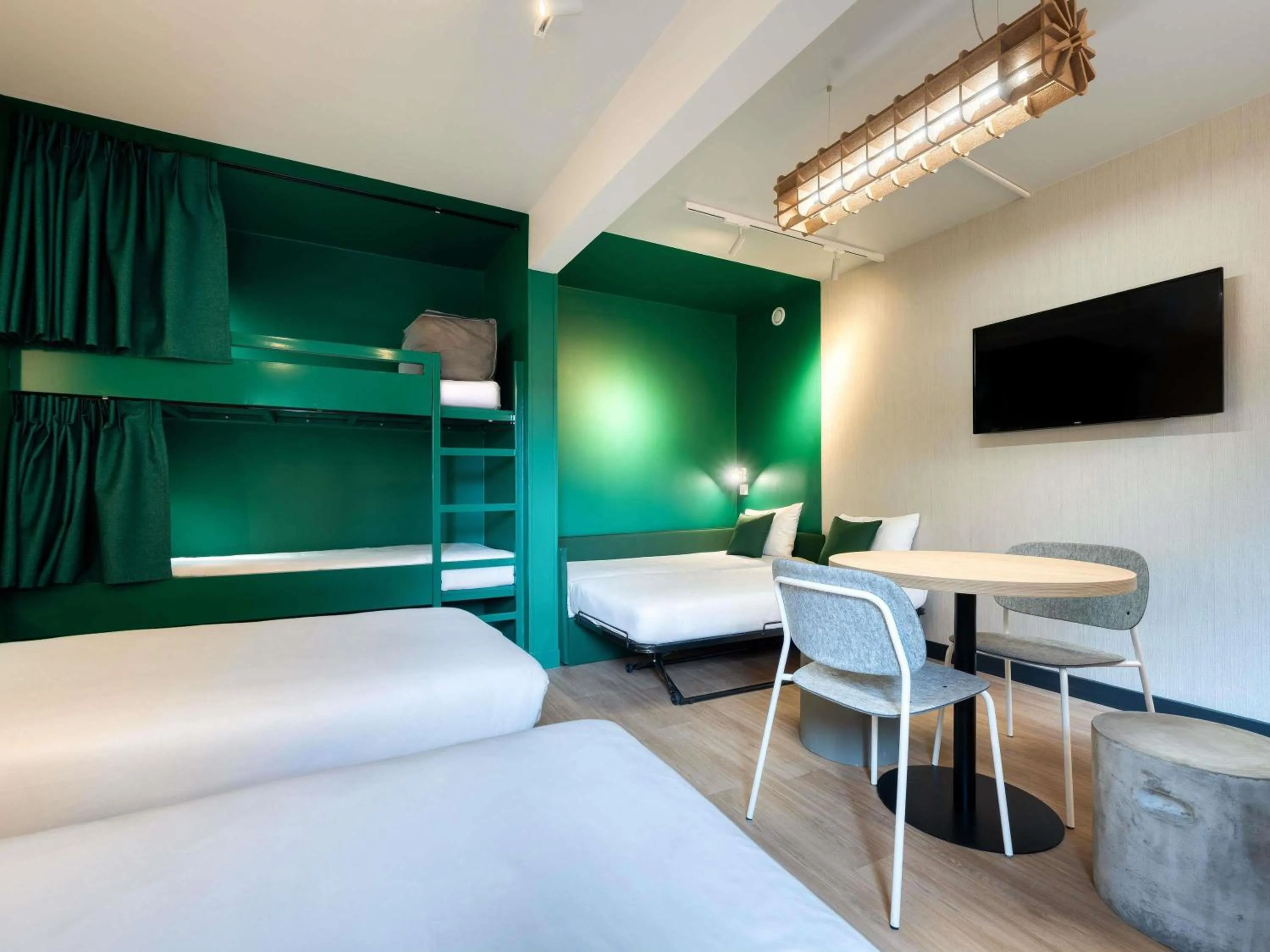 Bedroom, Bed in Ibis Budget Orly Chevilly Tram 7
