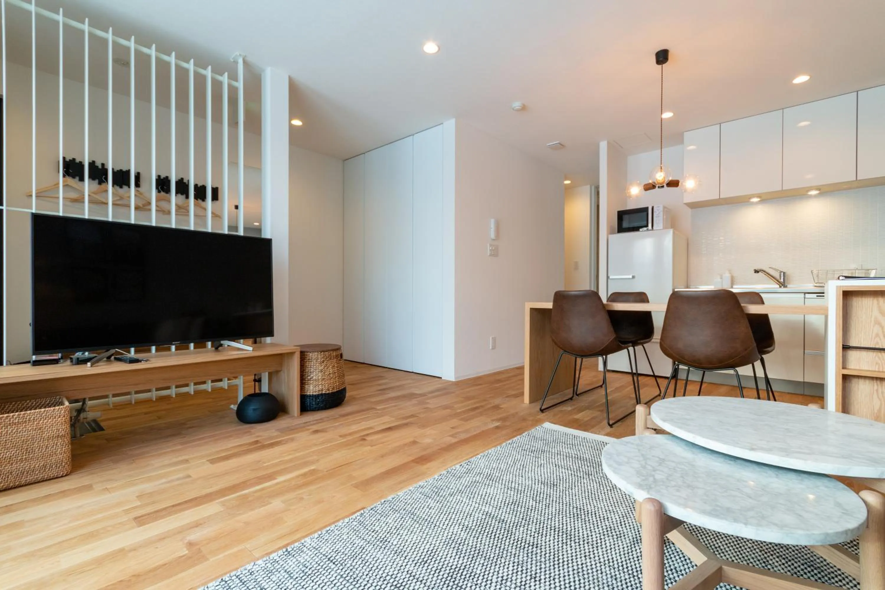 Living room in ROKU by H2 Life