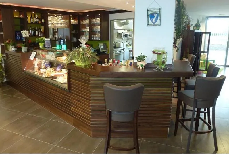 Lounge or bar in Hotel und Cafe Paso