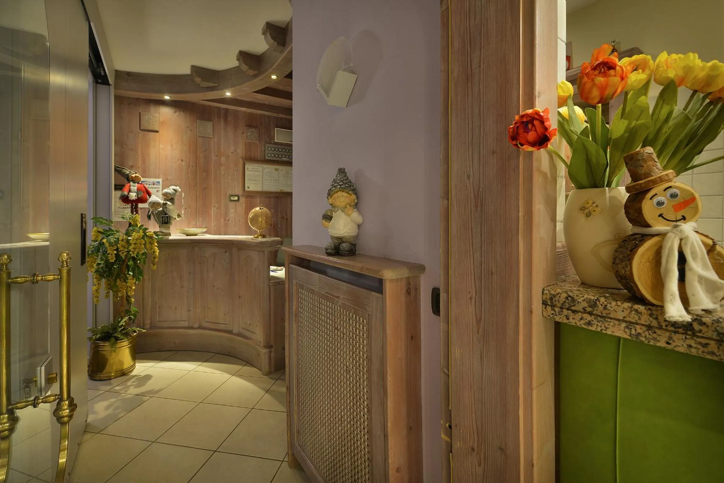 Lobby or reception in Hotel Piccolo Mondo