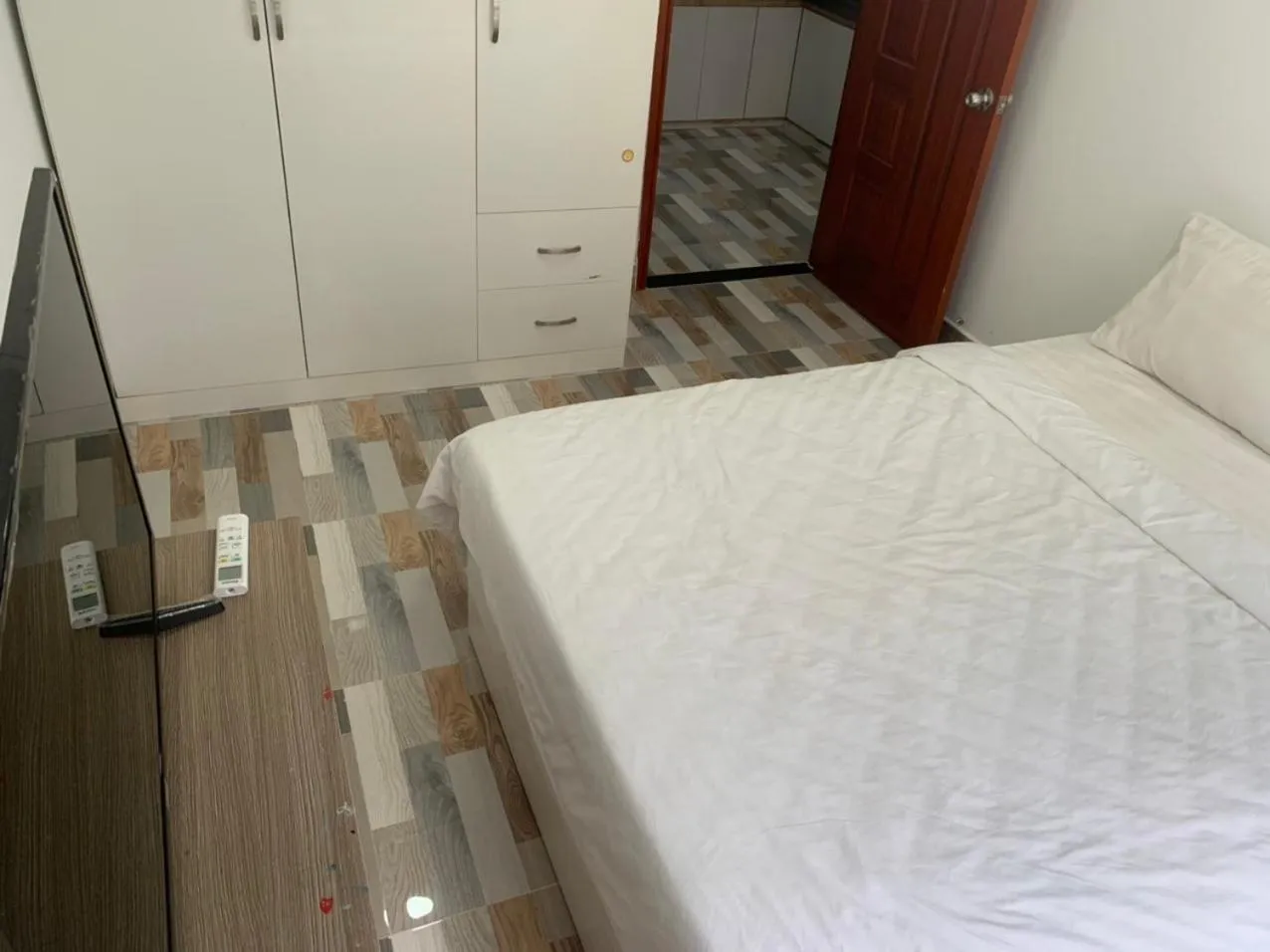 Bed in Scenic Valley Marvel