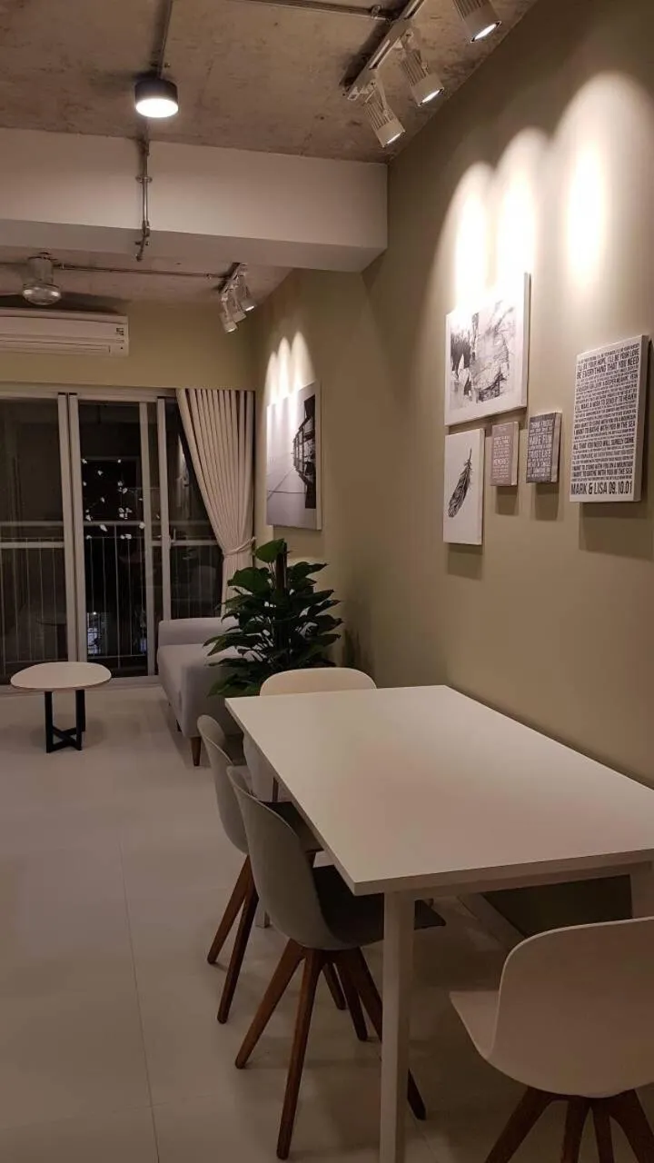 Living room in Scenic Valley Marvel