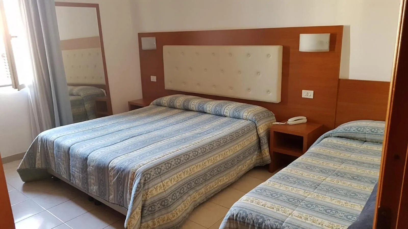 Winter, Bed in Hotel Patrizia