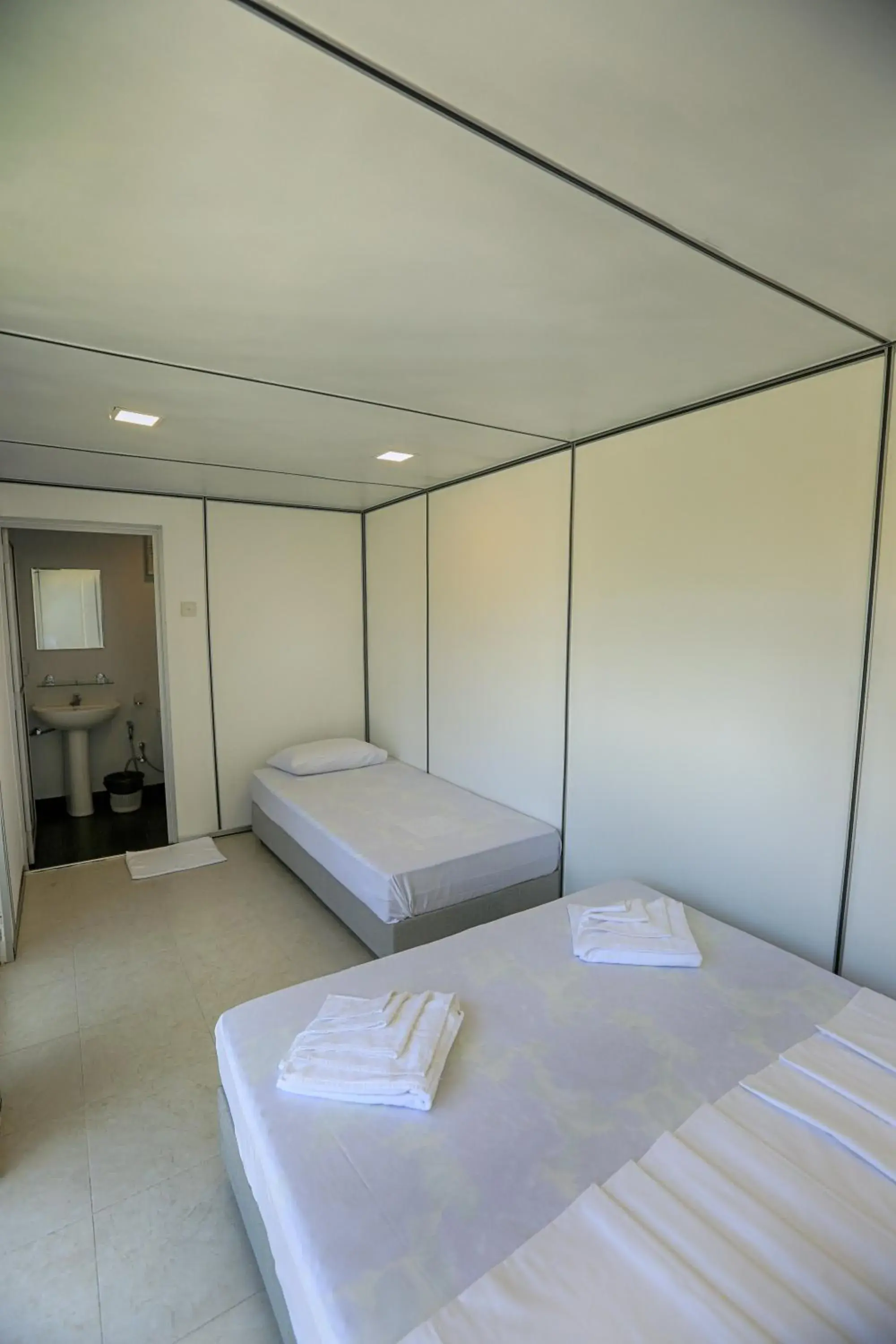 Bedroom, Bed in Arugambay PodBay Bedroom, Bed in Arugambay PodBay