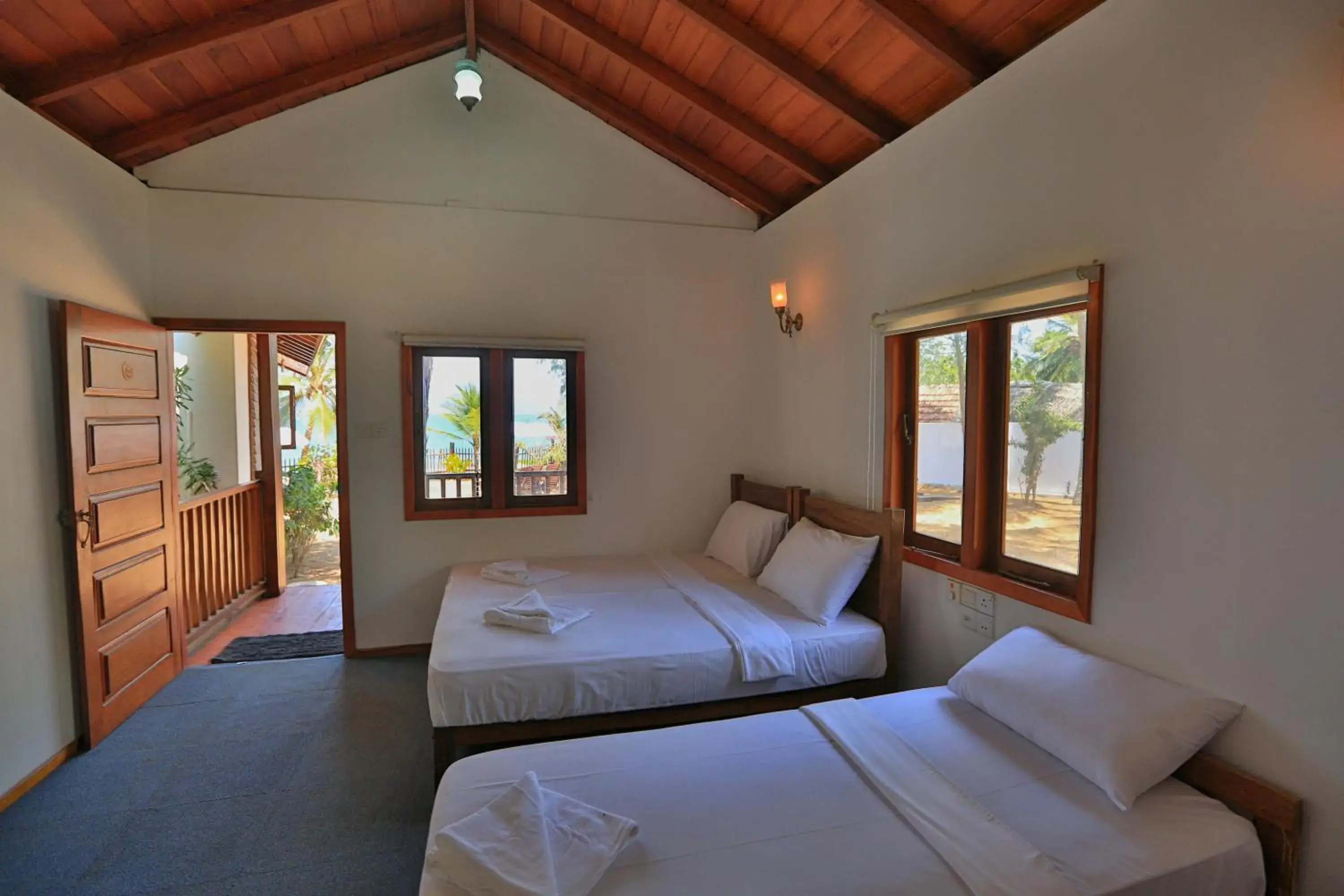 Bedroom, Bed in Arugambay PodBay Bedroom, Bed in Arugambay PodBay